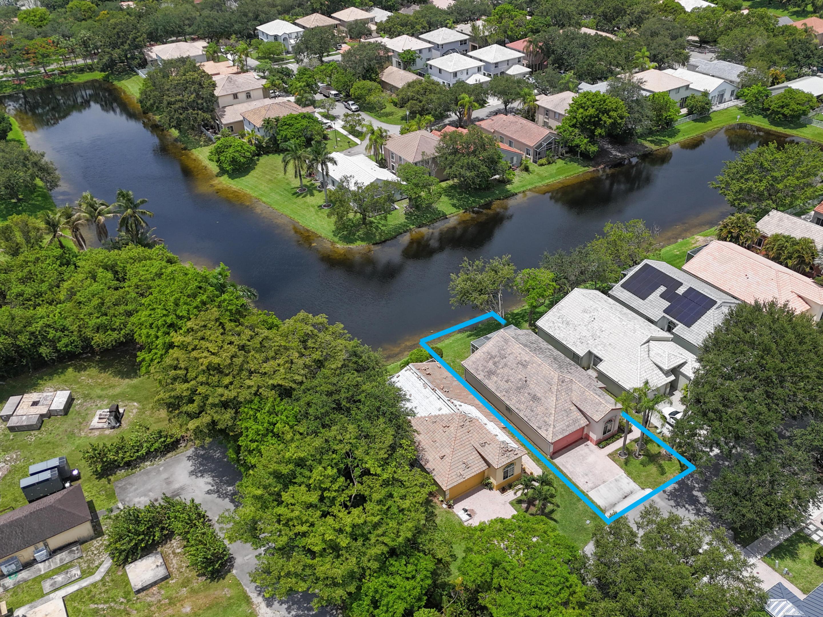 REGENCY LAKES AT COCONUT CREEK - Residential
