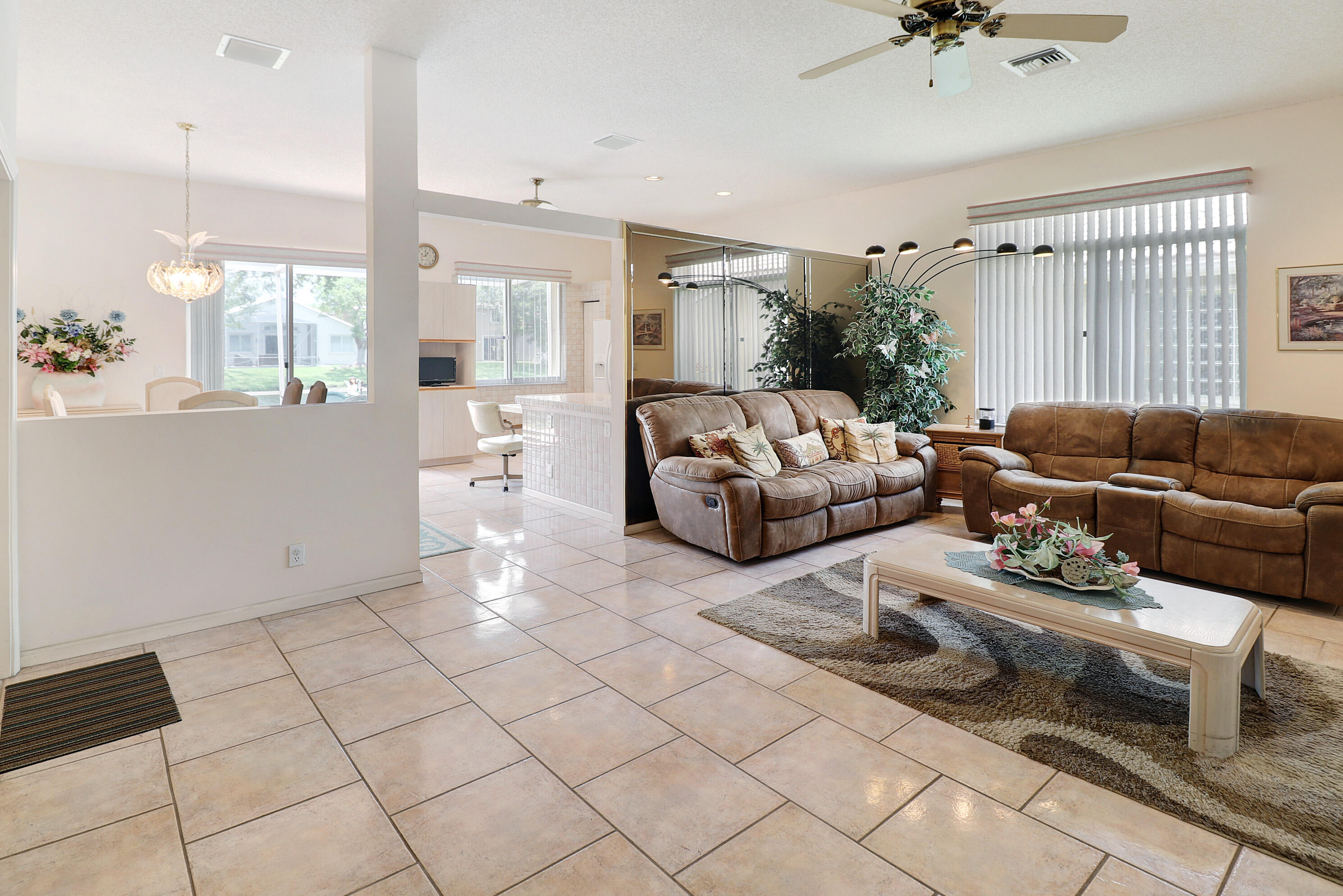 REGENCY LAKES AT COCONUT CREEK - Residential
