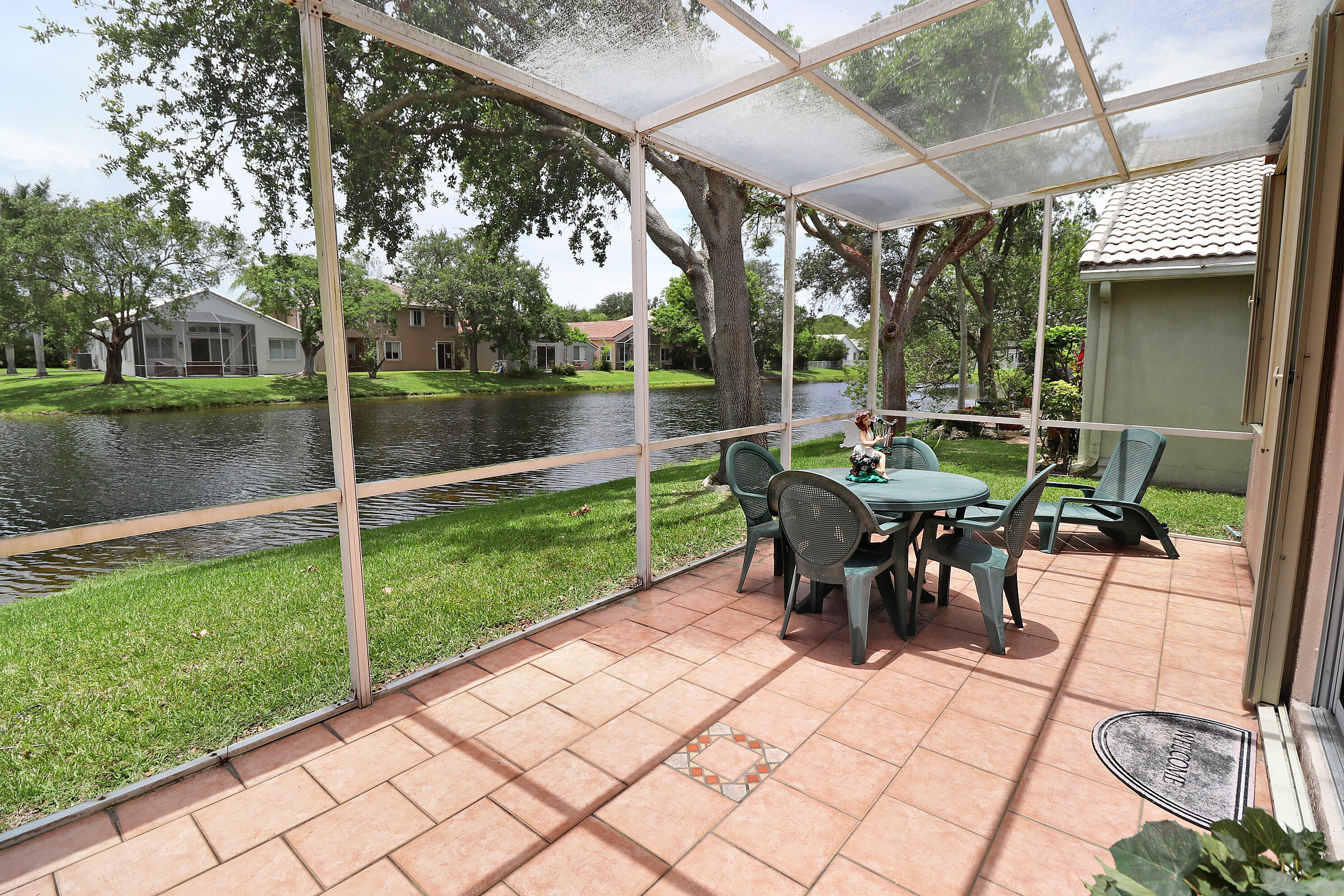 REGENCY LAKES AT COCONUT CREEK - Residential