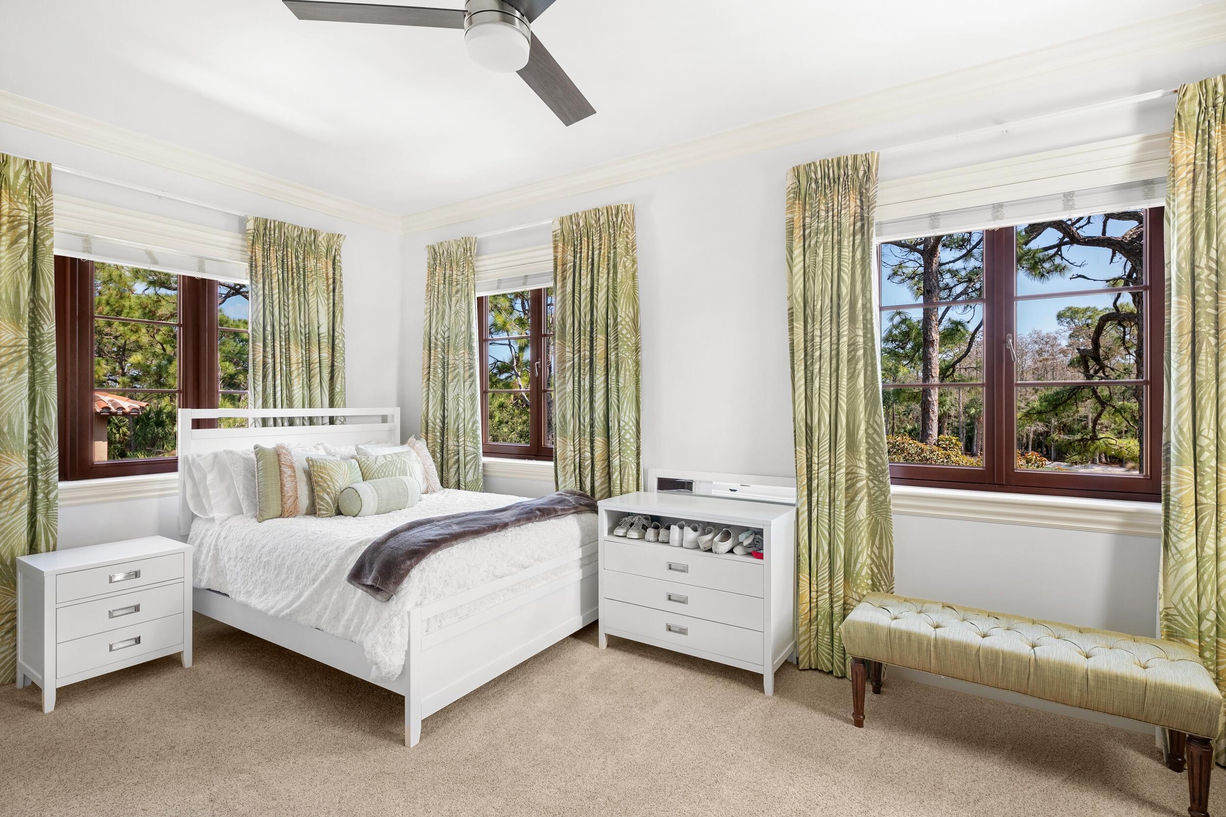 BEARS CLUB VILLAS CONDO - Residential
