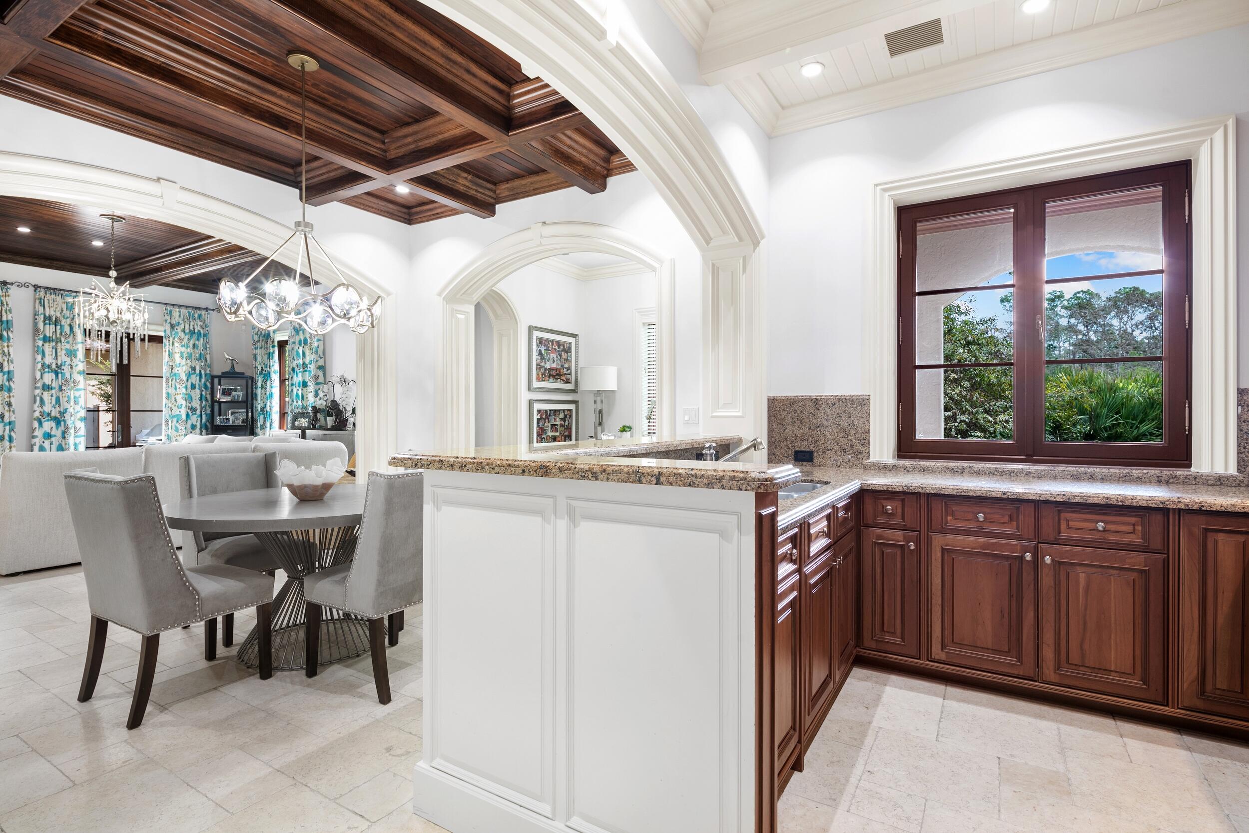 BEARS CLUB VILLAS CONDO - Residential