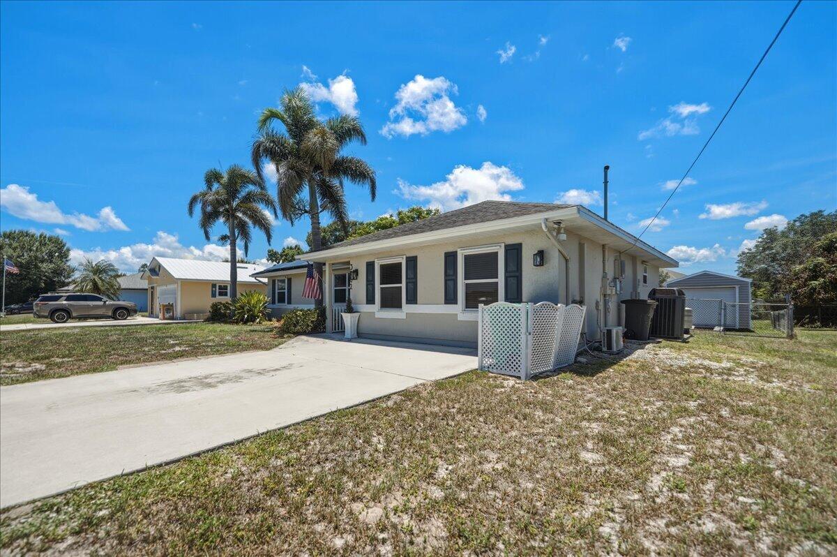 PORT ST LUCIE SECTION 21 - Residential