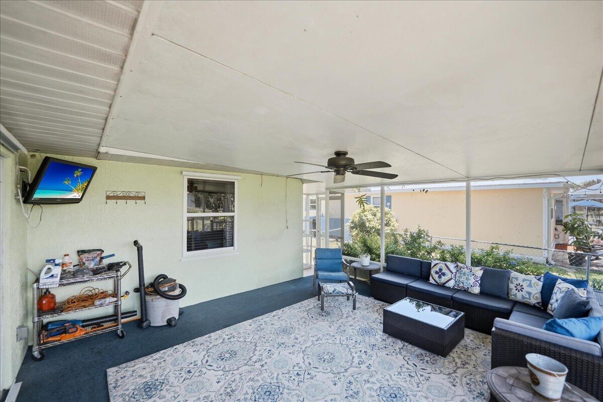 PORT ST LUCIE SECTION 21 - Residential
