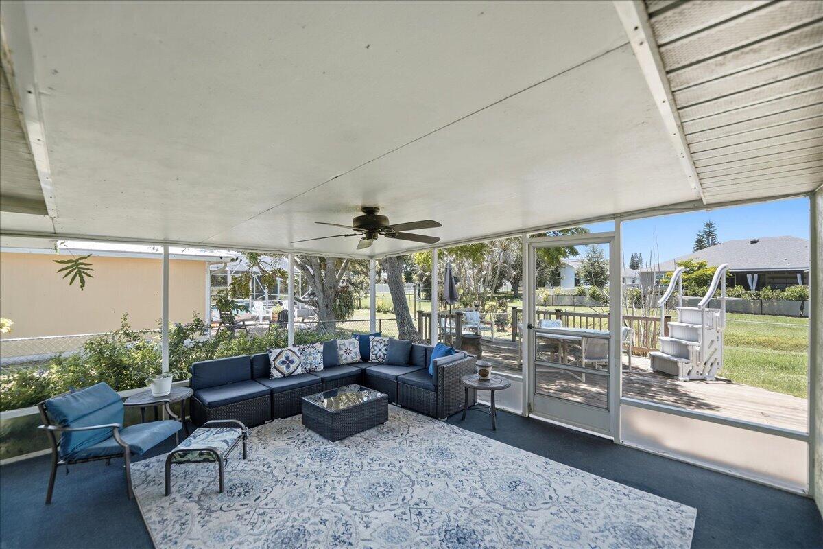 PORT ST LUCIE SECTION 21 - Residential