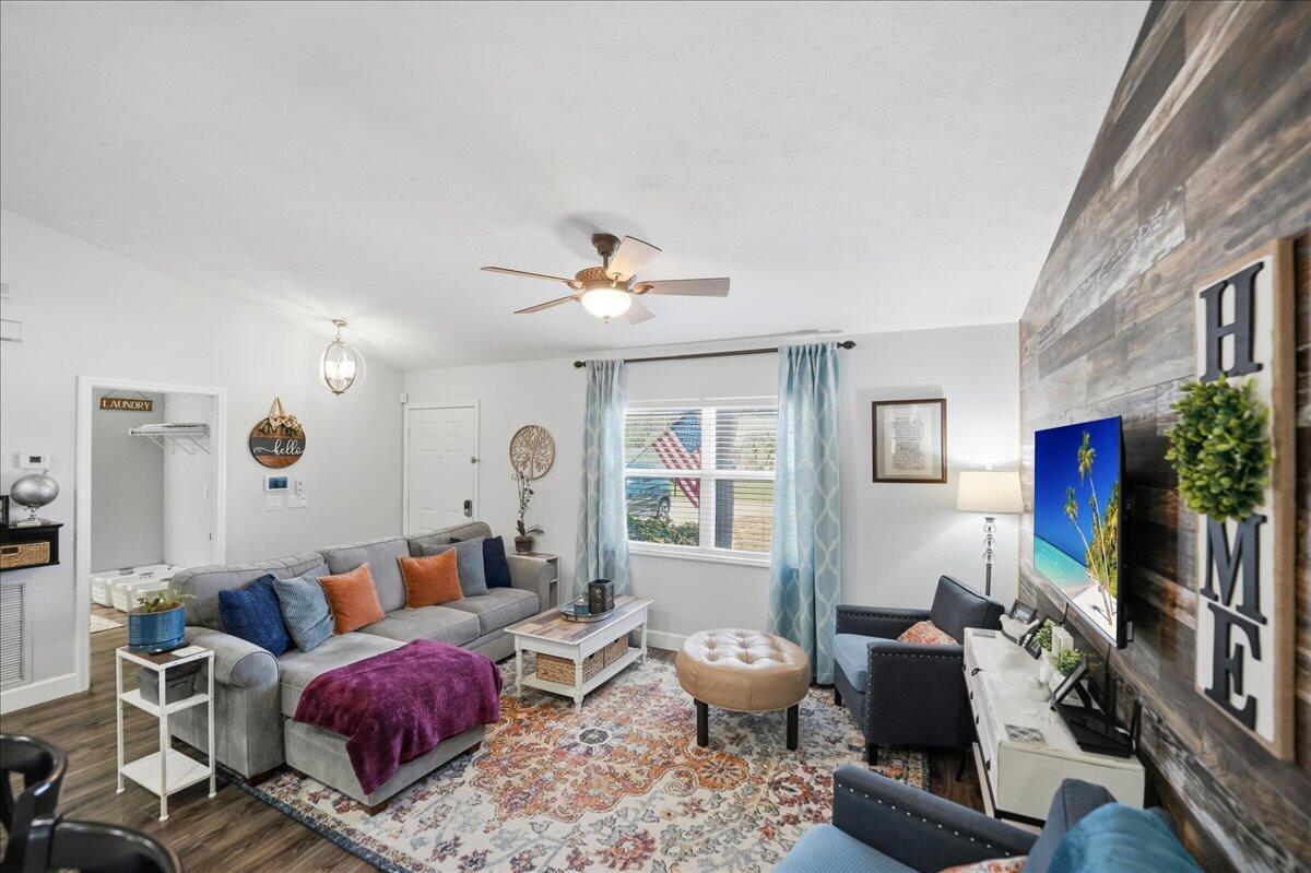 PORT ST LUCIE SECTION 21 - Residential