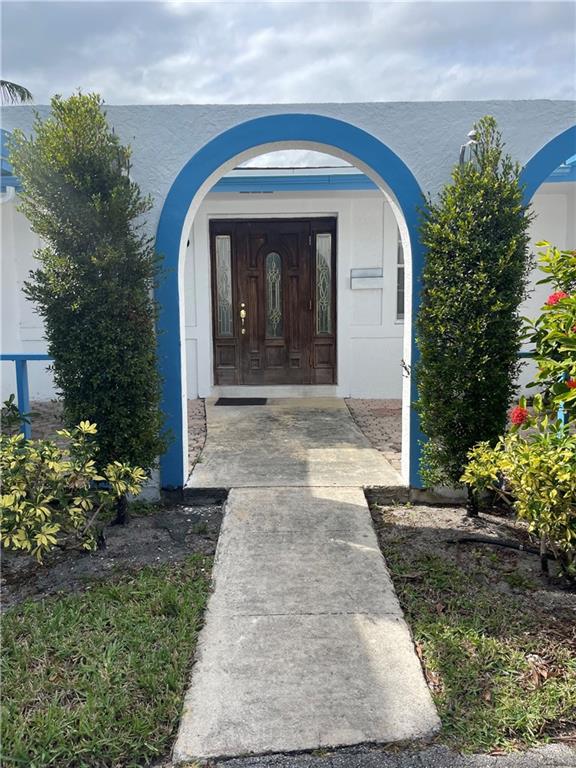 Lauderdale Lakes East Gat - Residential