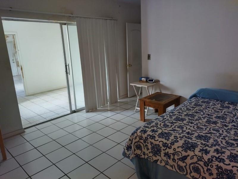 Lauderdale Lakes East Gat - Residential