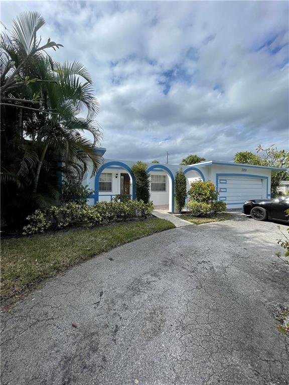 Lauderdale Lakes East Gat - Residential