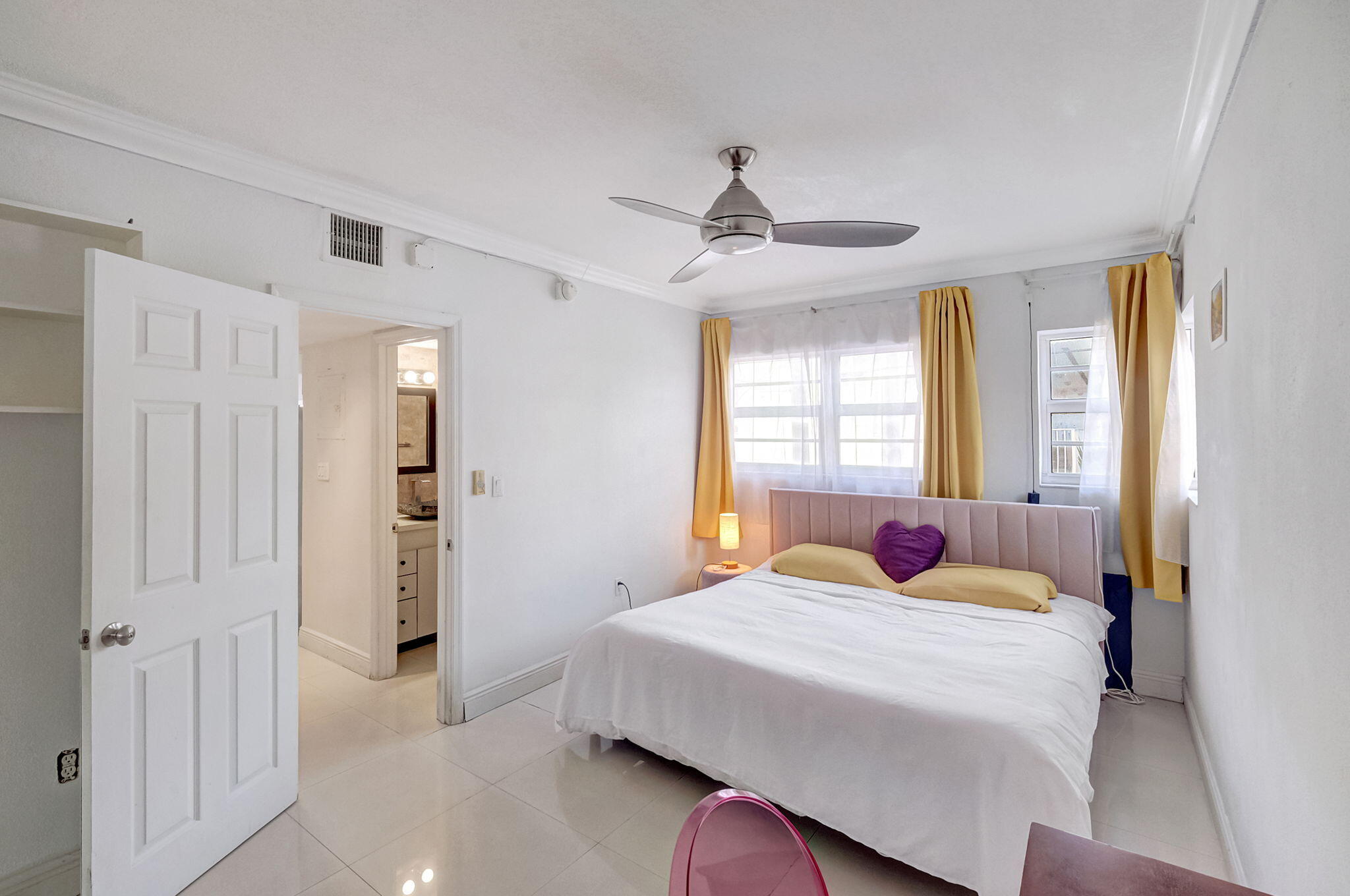 900 EUCLID AVE INC CONDO - Residential