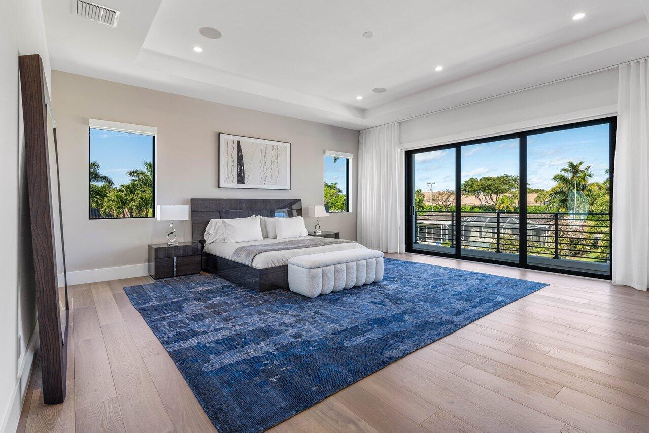 BOCA HARBOUR 1ST SEC - Residential