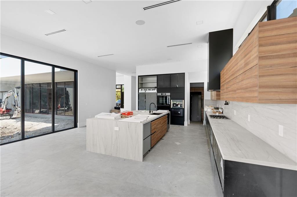 Sunshine Ranches - Residential