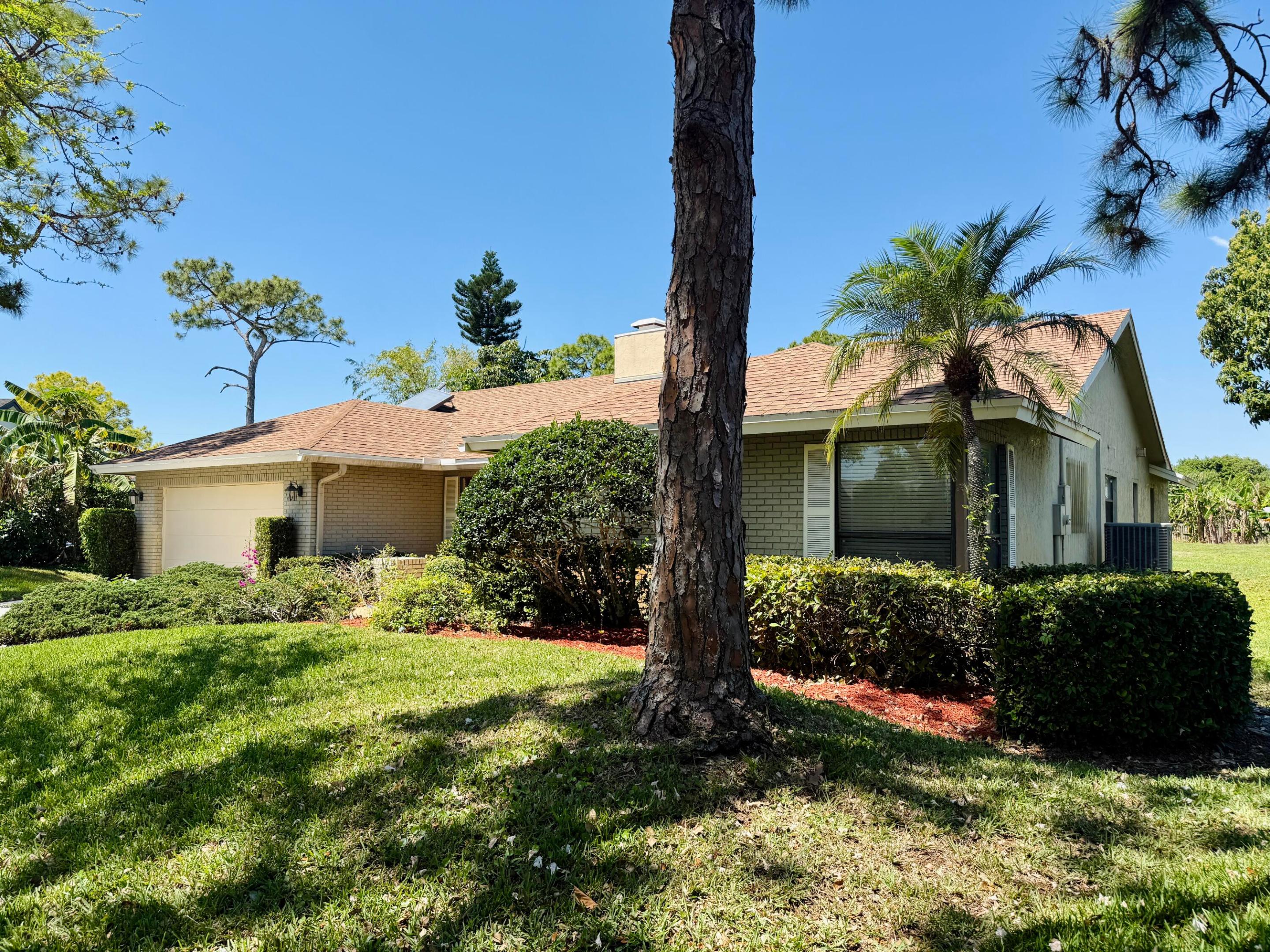 BOCA MADERA UNIT 3 - Residential