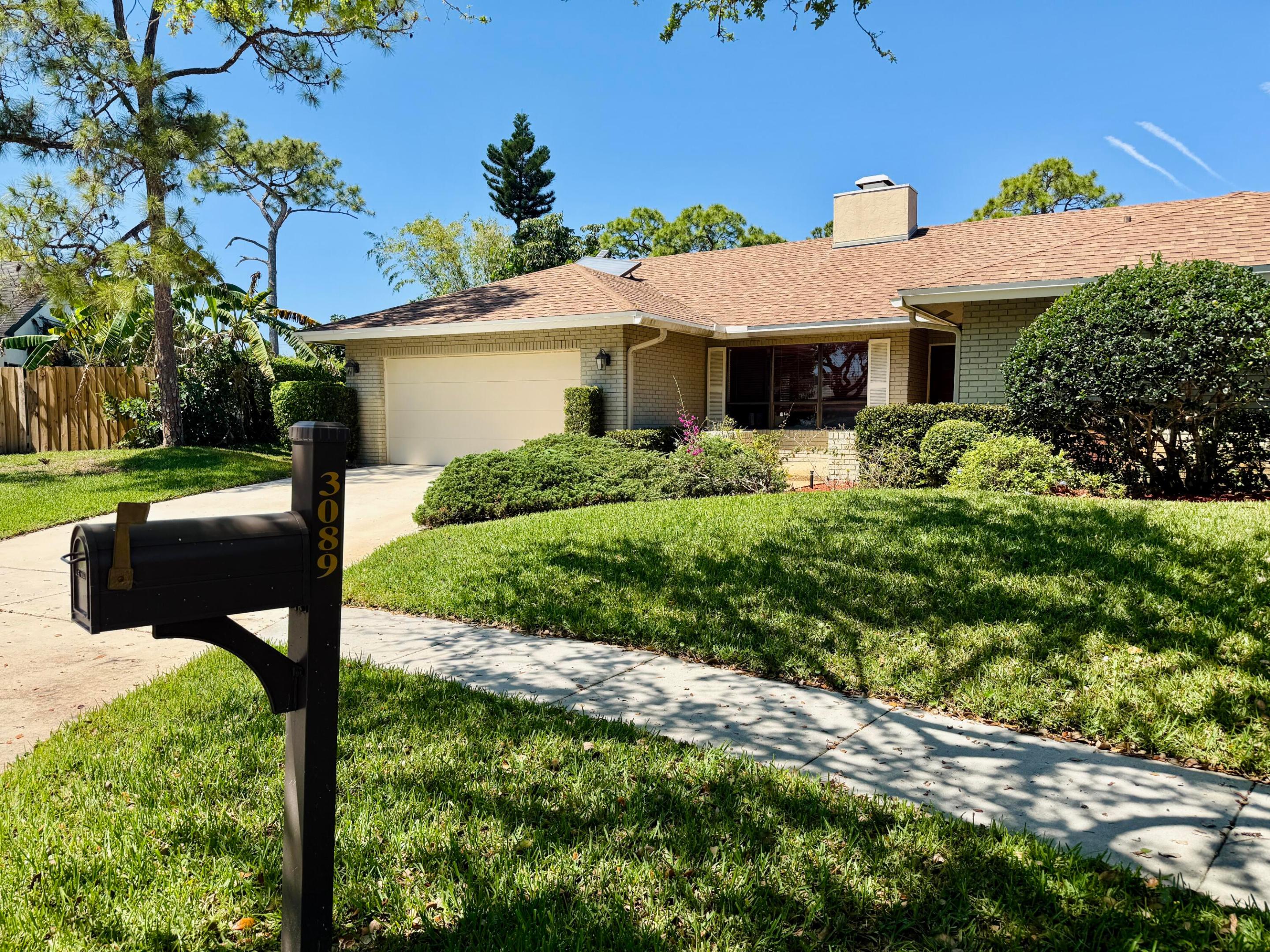 BOCA MADERA UNIT 3 - Residential