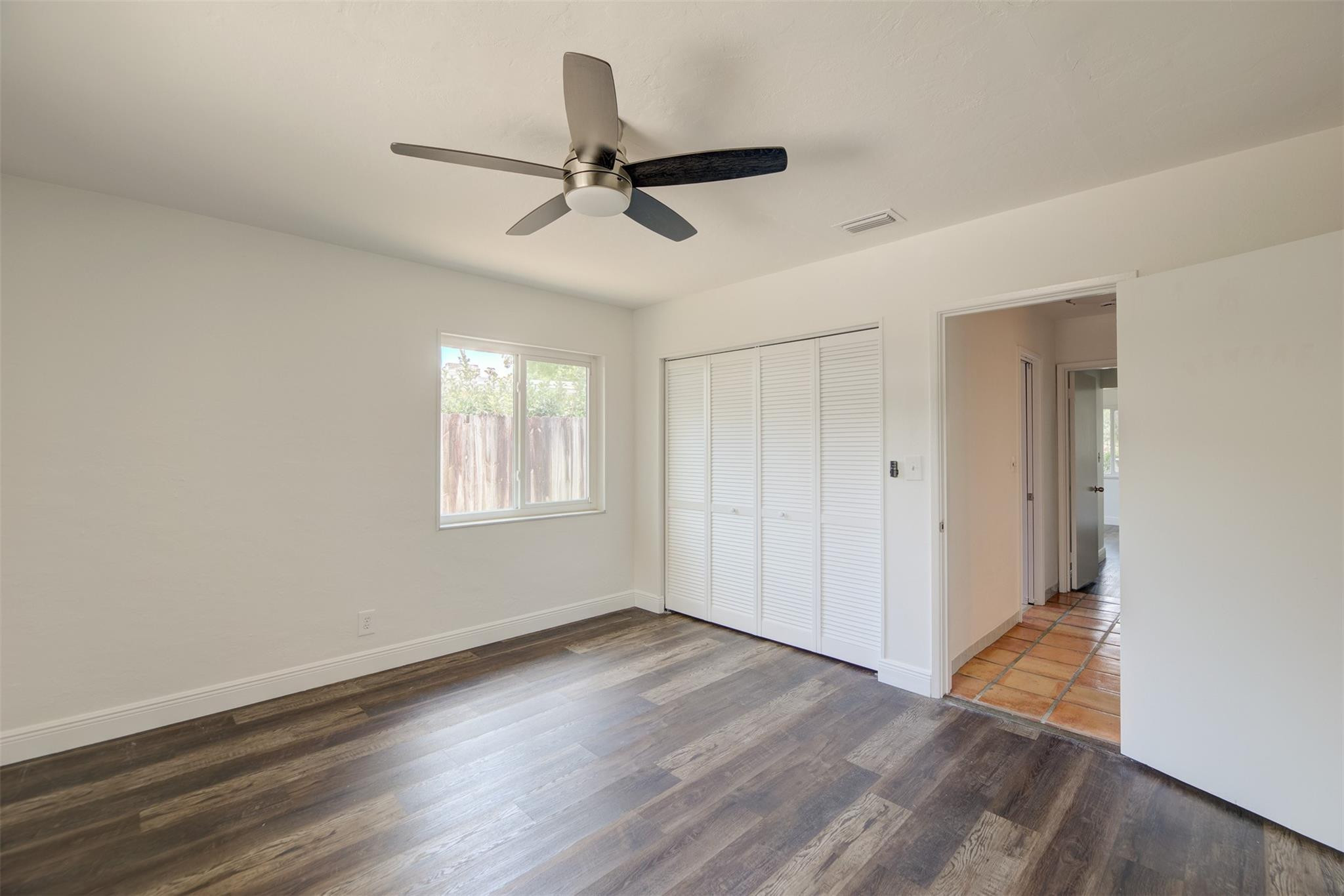 POINSETTIA HEIGHTS RIVER - Residential
