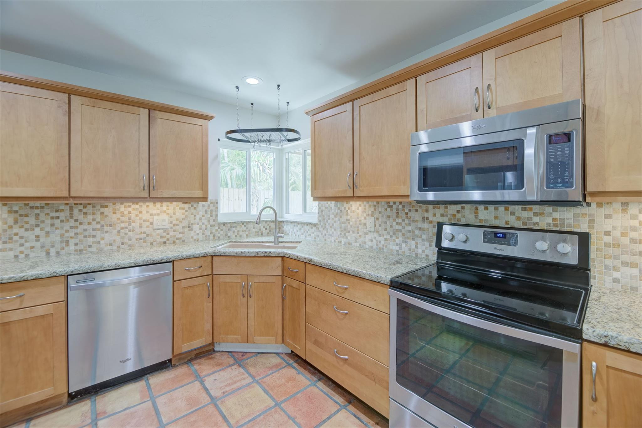 POINSETTIA HEIGHTS RIVER - Residential