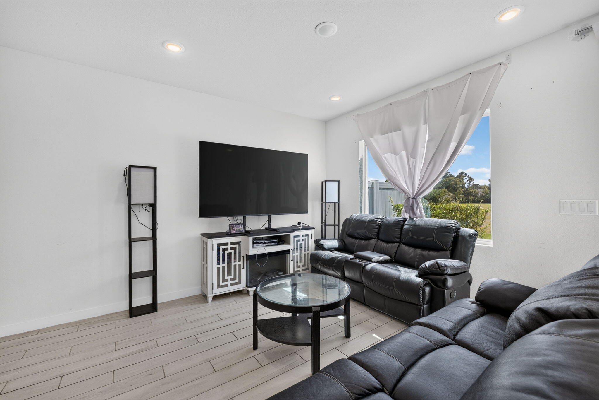RIVER PLACE ON THE ST LUCIE NO. 8 - Residential