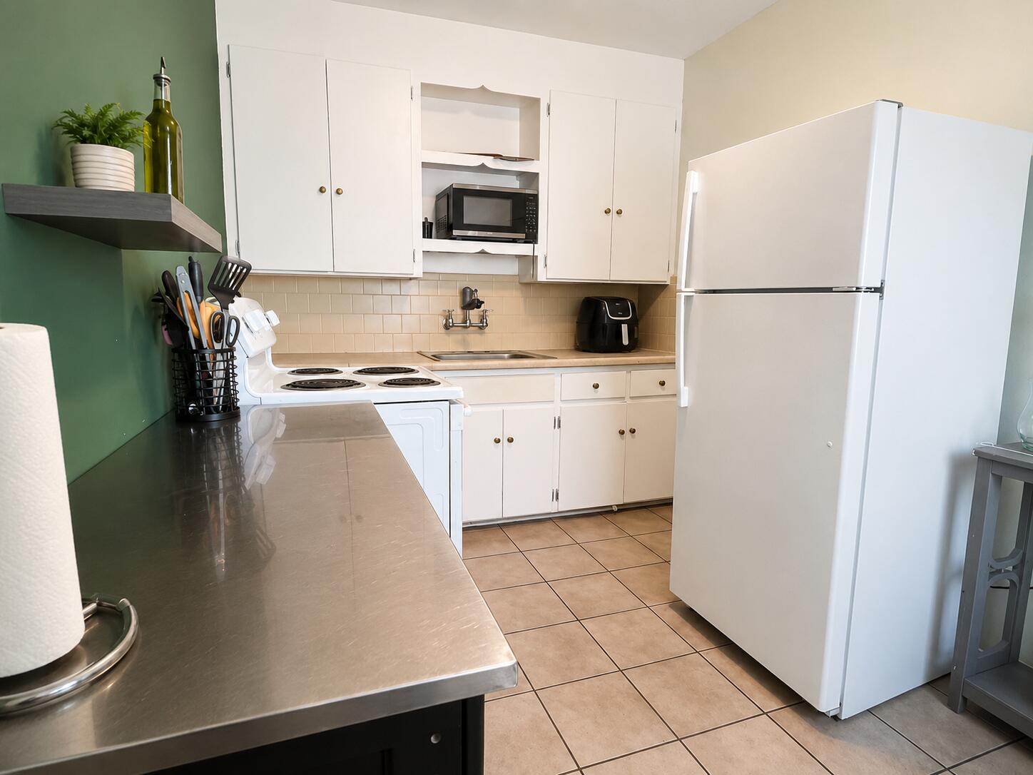 CROISSANT PARK RIVER SEC - Residential Income