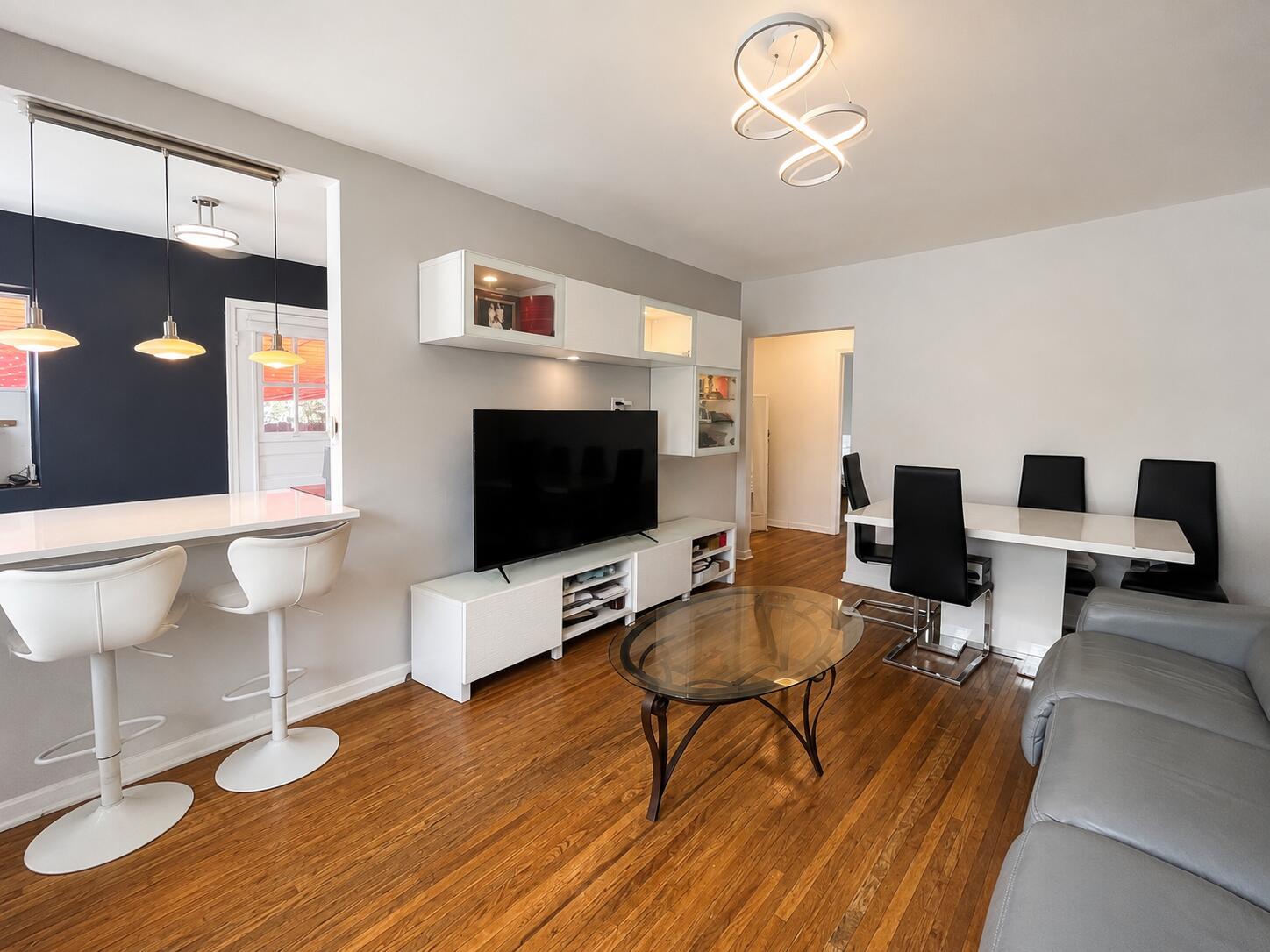 CROISSANT PARK RIVER SEC - Residential Income