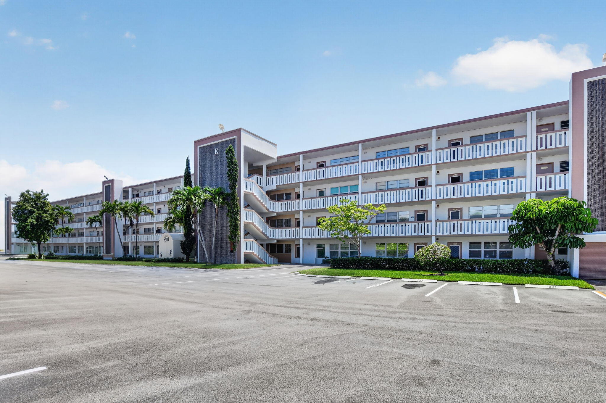 WOLVERTON AT CENTURY VILLAGE CONDO - Residential