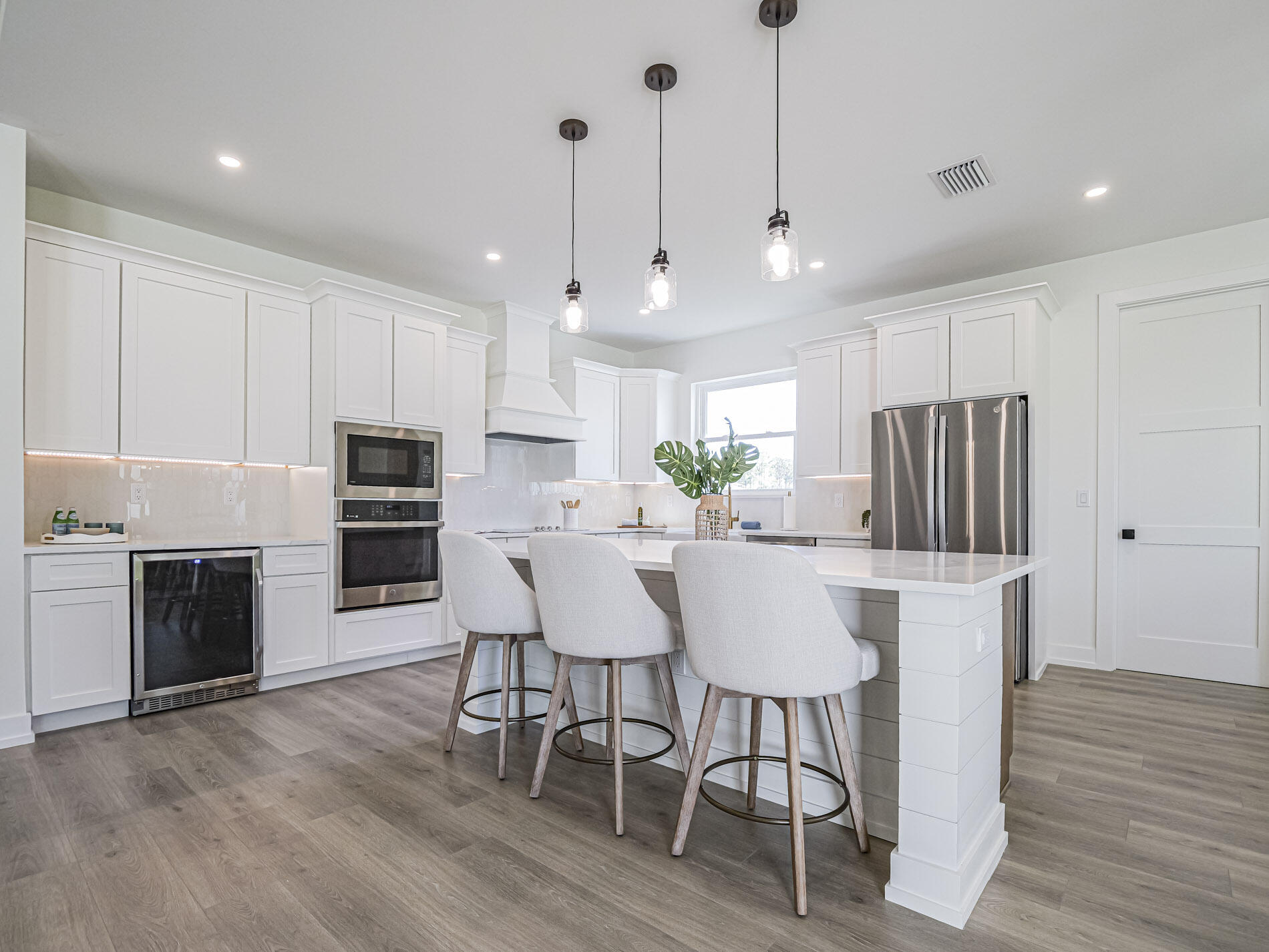 PINE HOLLOW UNITS THREE & FOUR - Residential