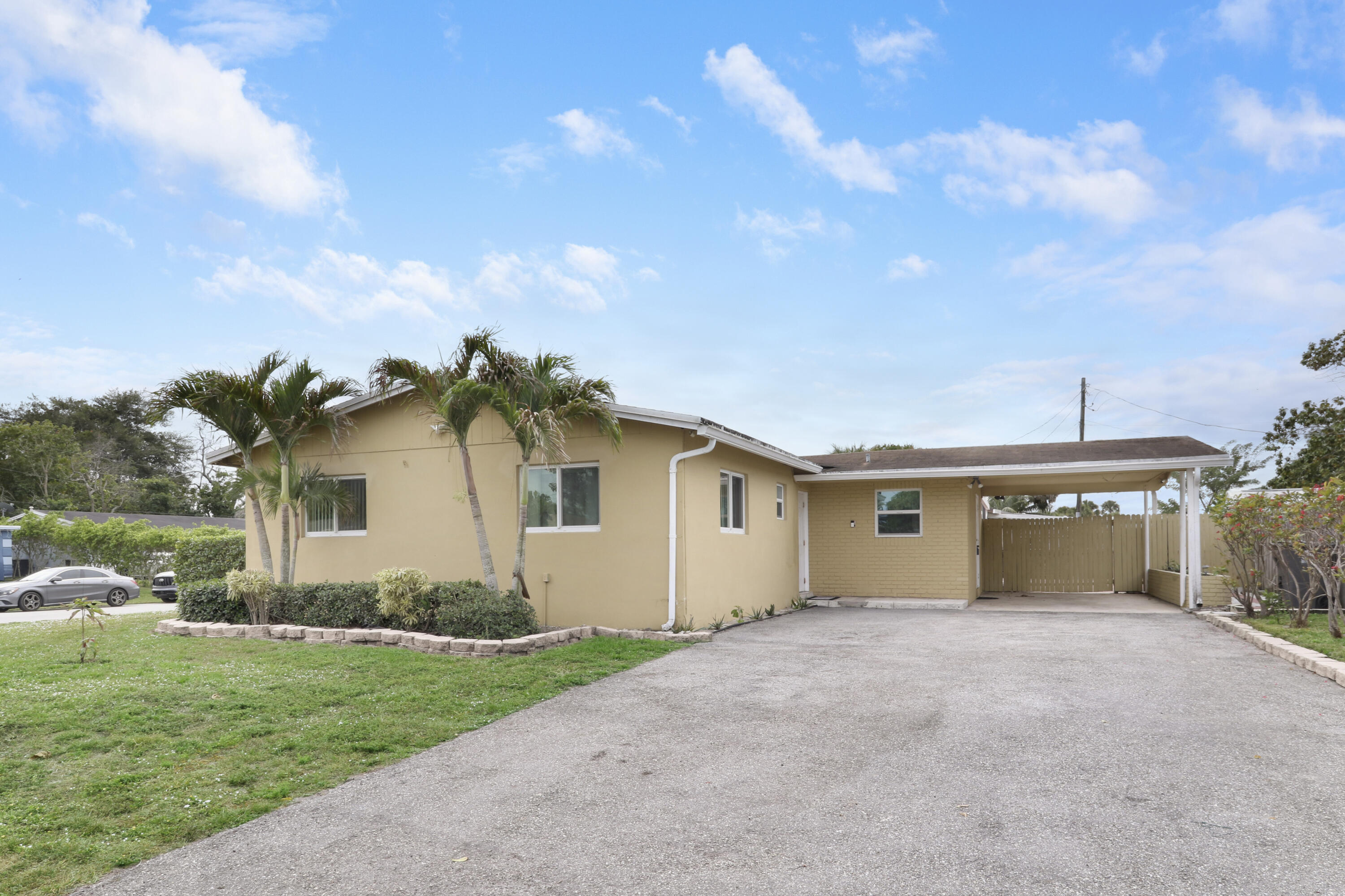 LAKE BELVEDERE ESTATES 3RD ADD - Residential