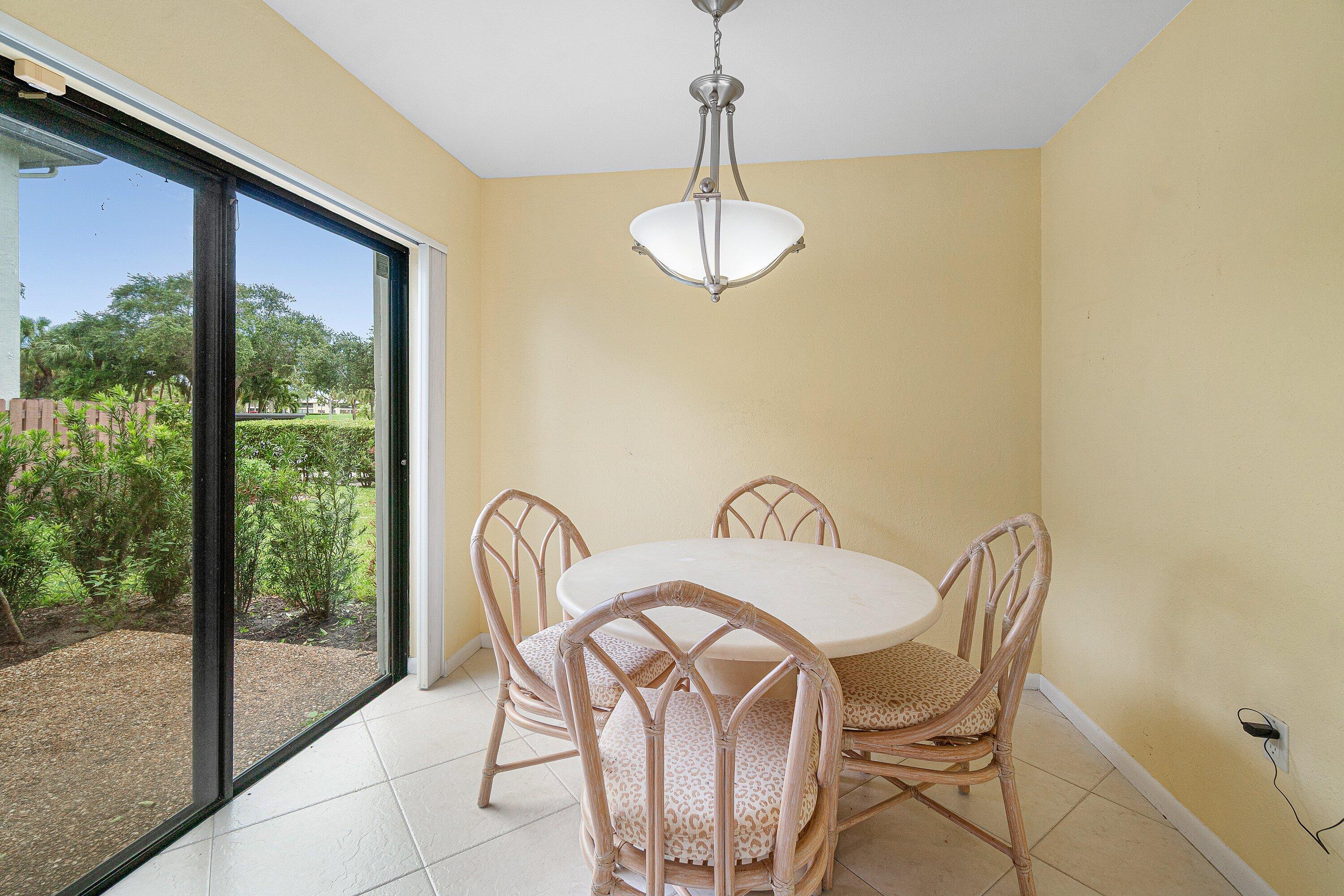 SOUTHPORT AT HUNTERS RUN CONDO - Residential