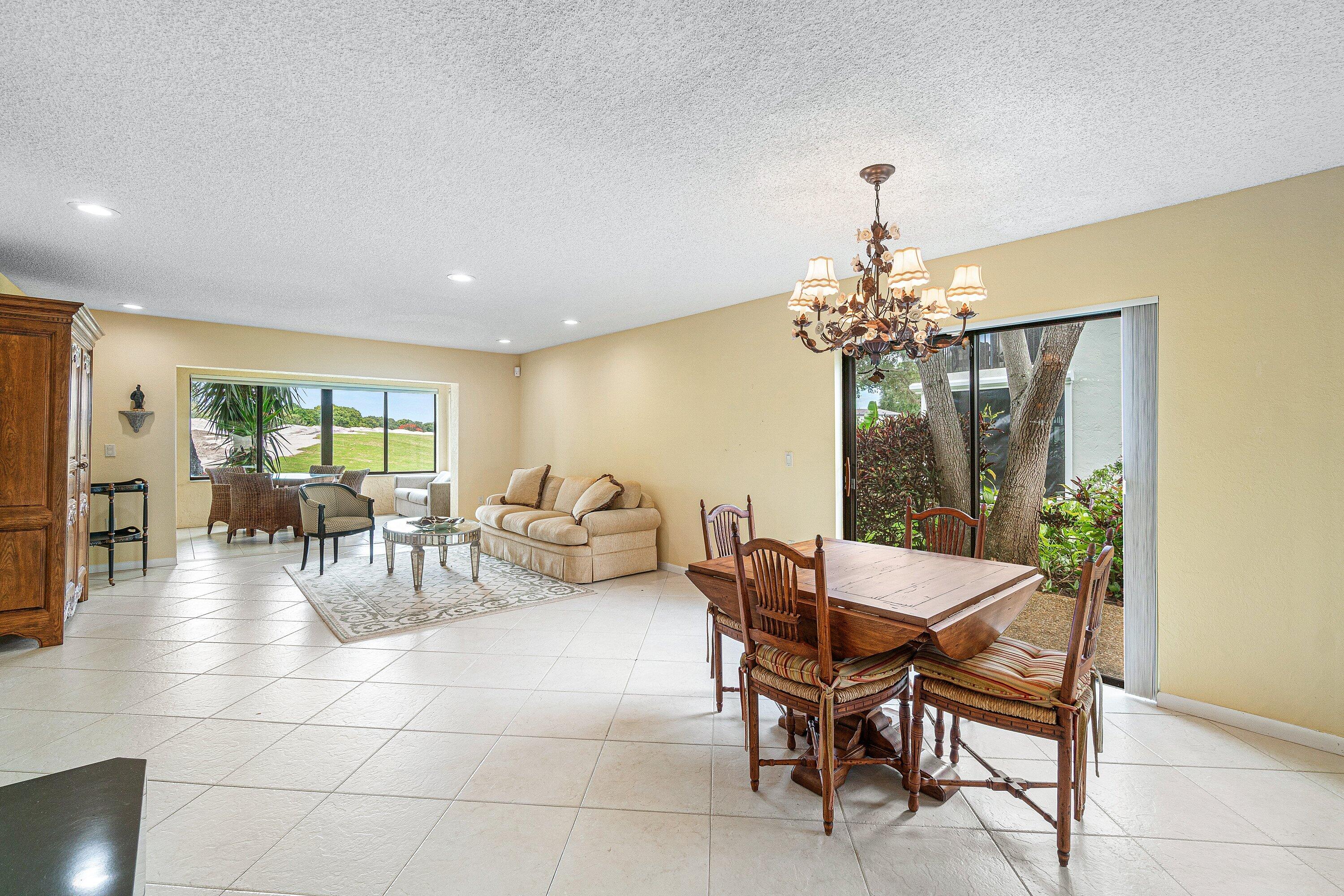 SOUTHPORT AT HUNTERS RUN CONDO - Residential