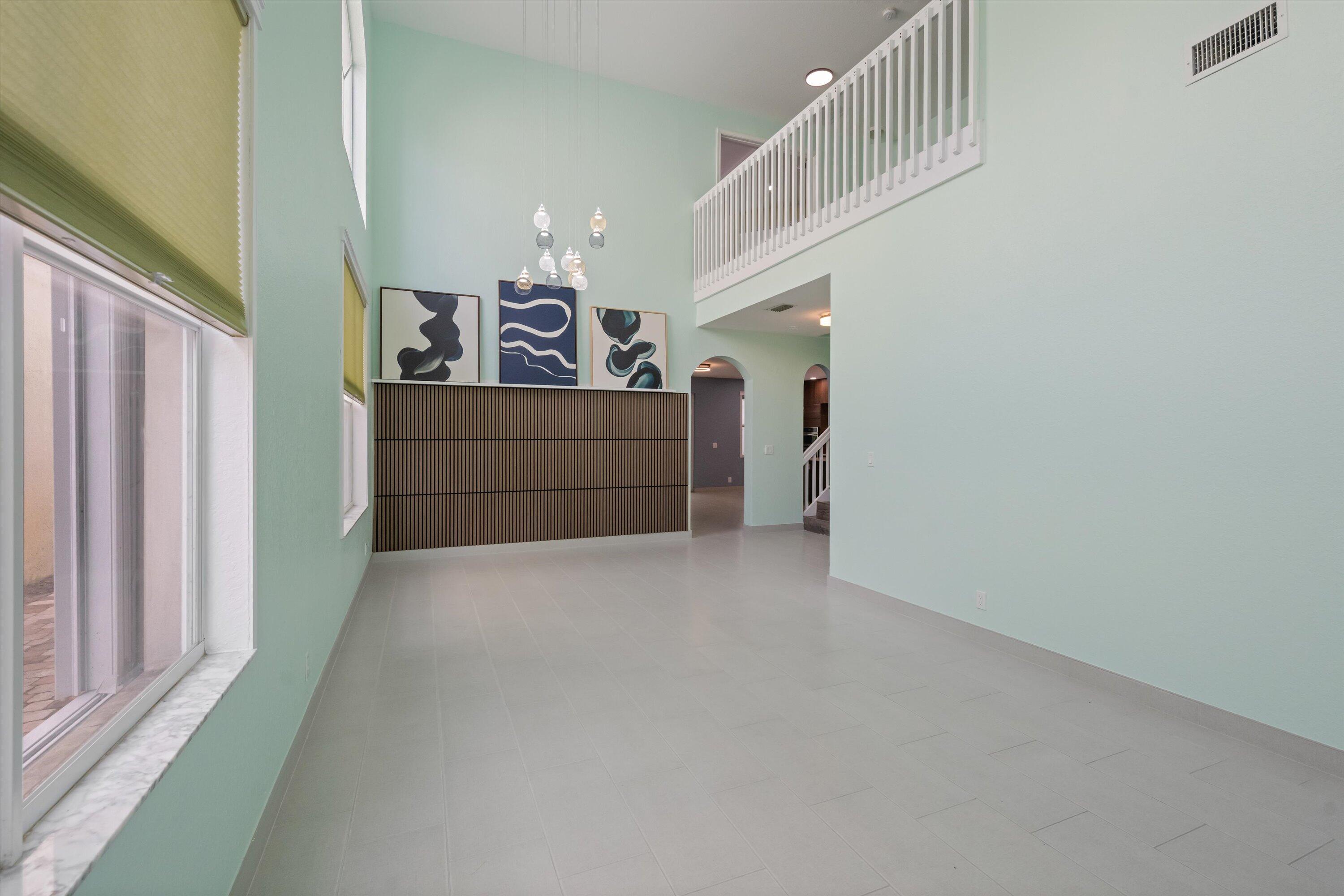 THOUSAND OAKS - Residential