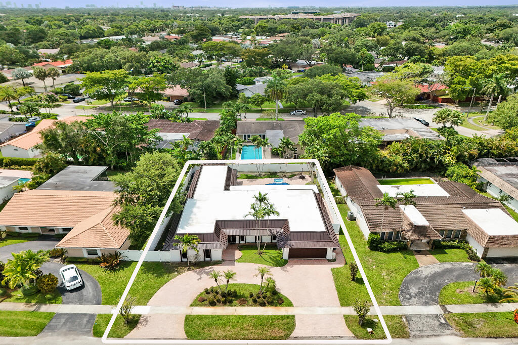 EMERALD HILLS - Residential