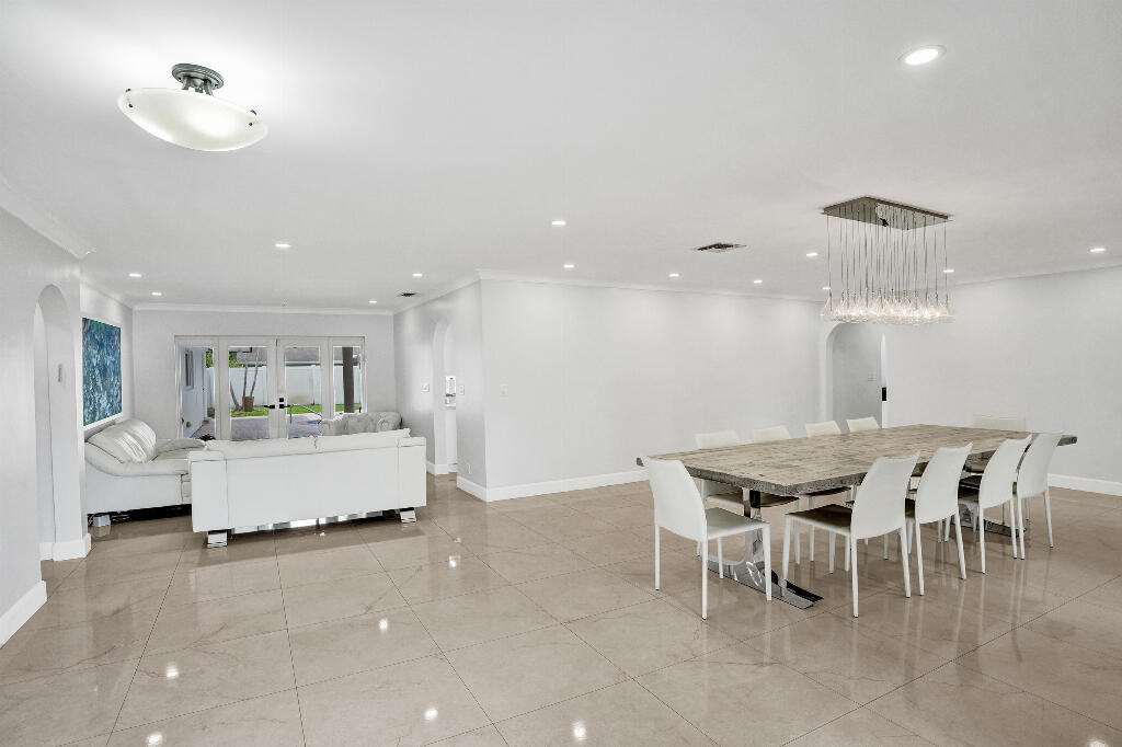 EMERALD HILLS - Residential