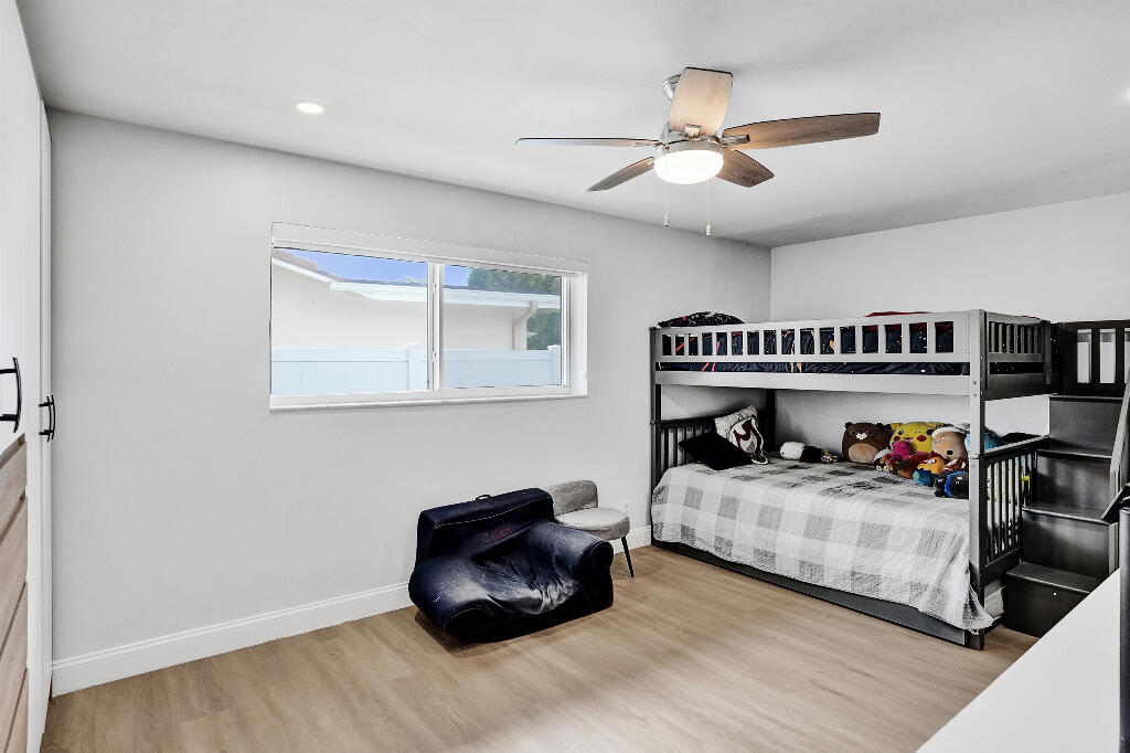EMERALD HILLS - Residential