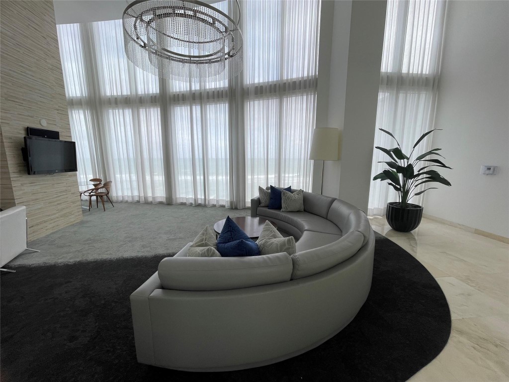 TDR TOWER 1 - Residential