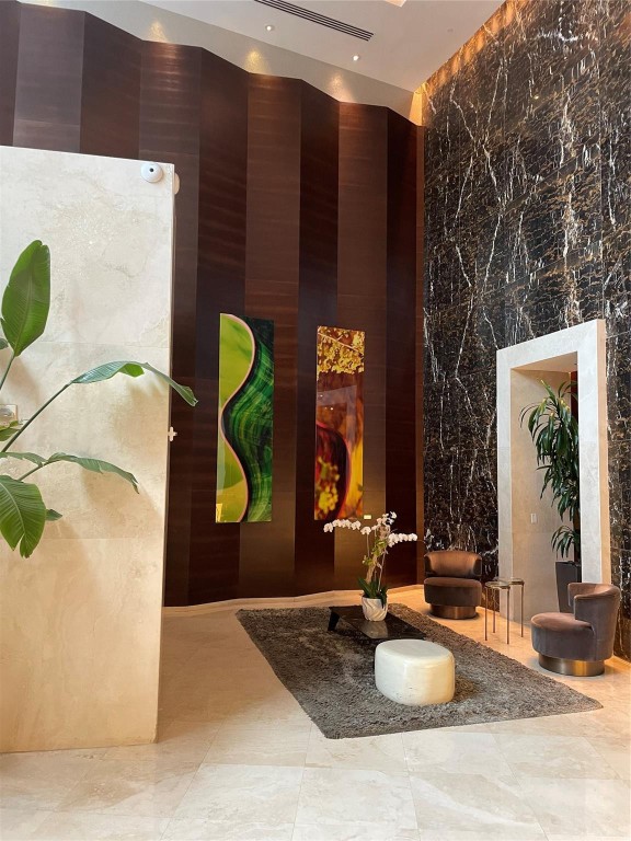 TDR TOWER 1 - Residential