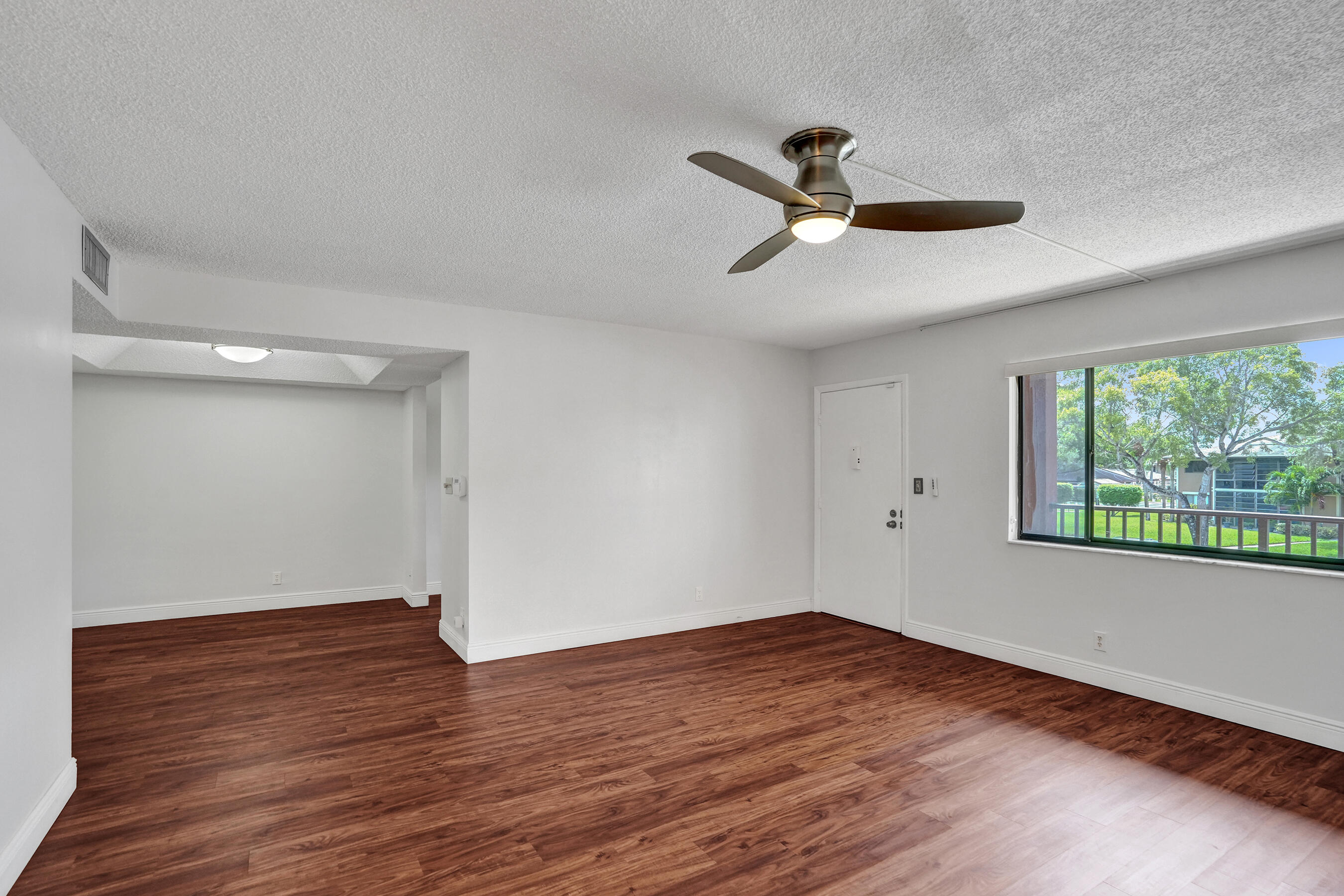 ASHMONT CONDOMINIUM E - Residential