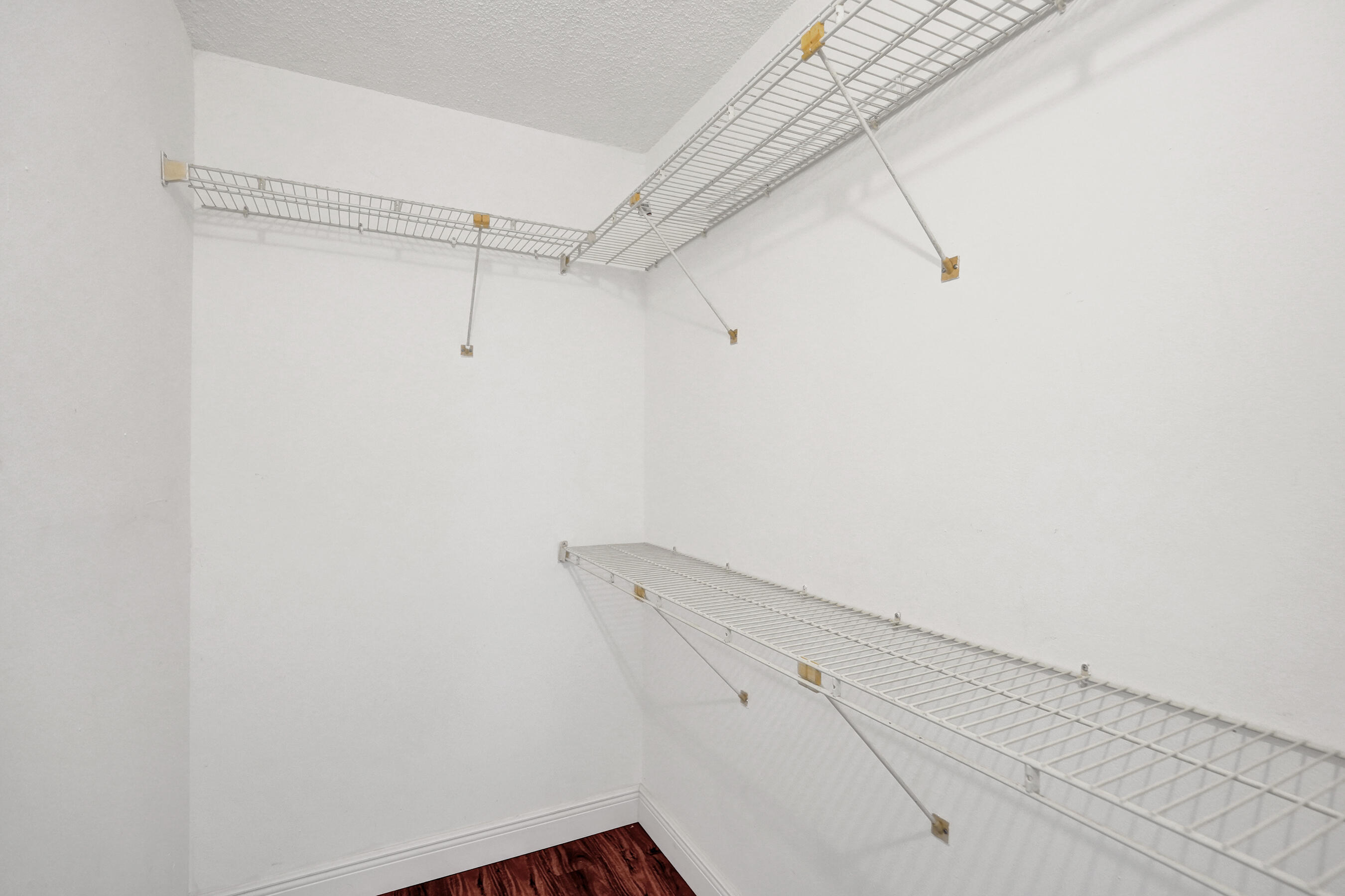ASHMONT CONDOMINIUM E - Residential