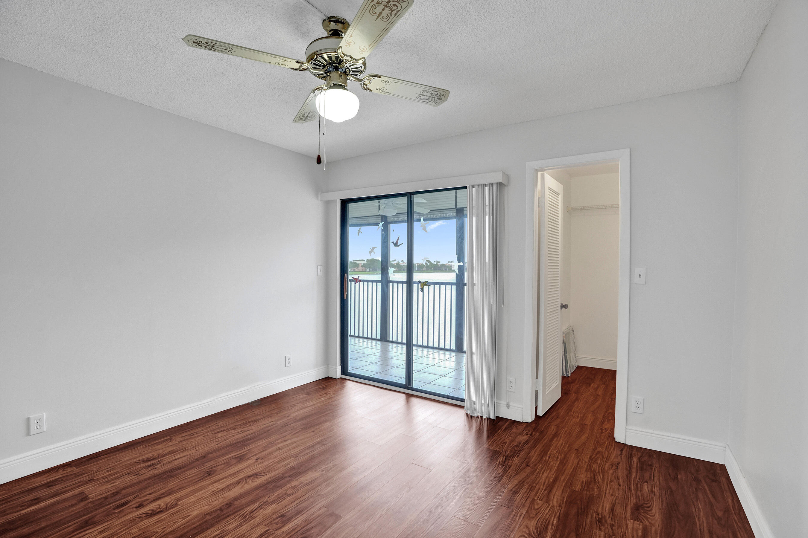 ASHMONT CONDOMINIUM E - Residential