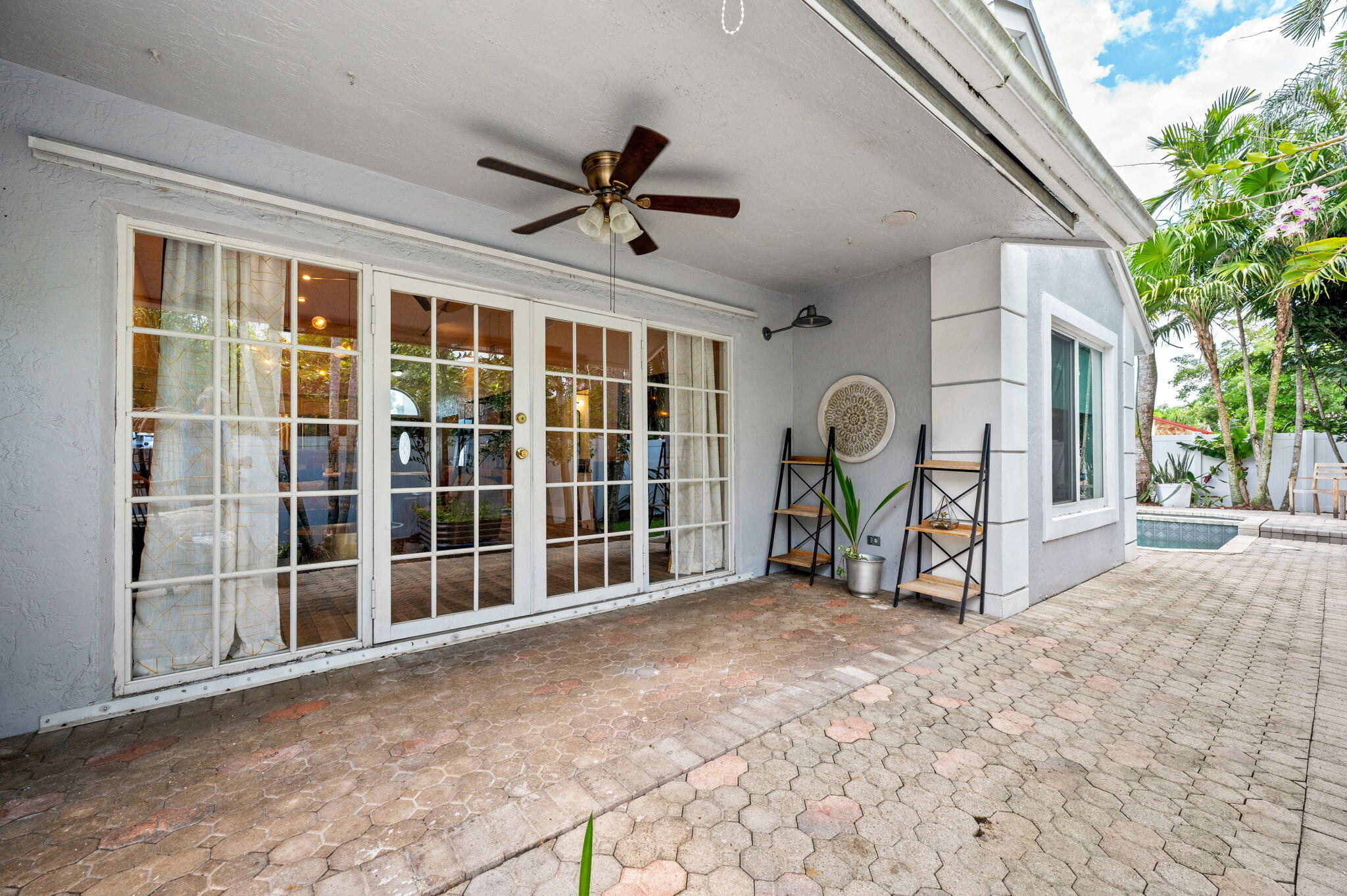 COUNTRYSIDE WEST - Residential