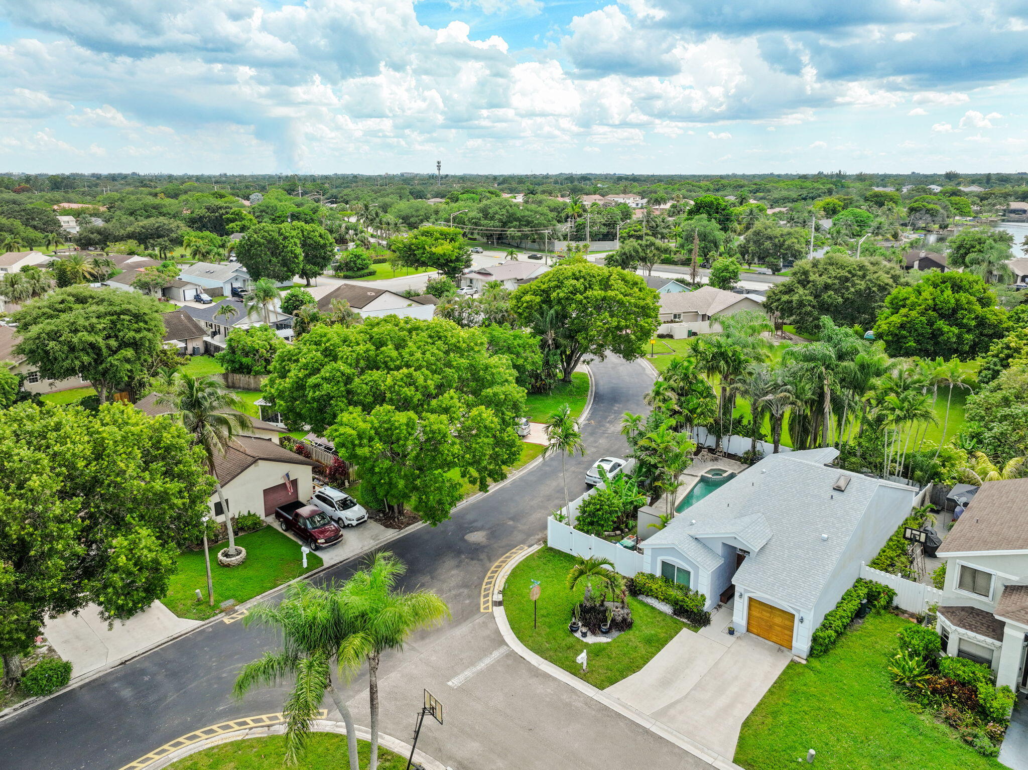 COUNTRYSIDE WEST - Residential