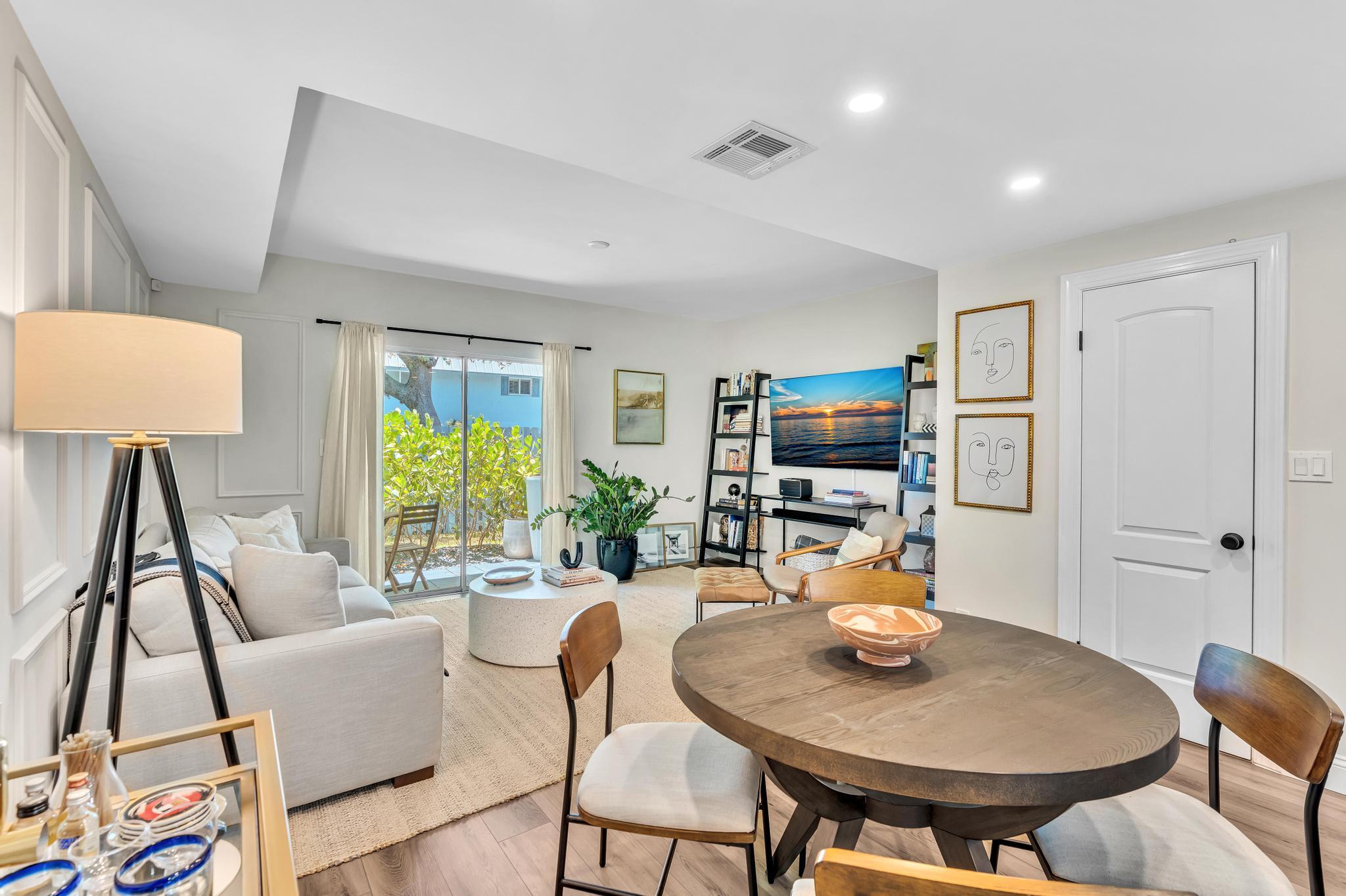 Edgewater - Residential Lease