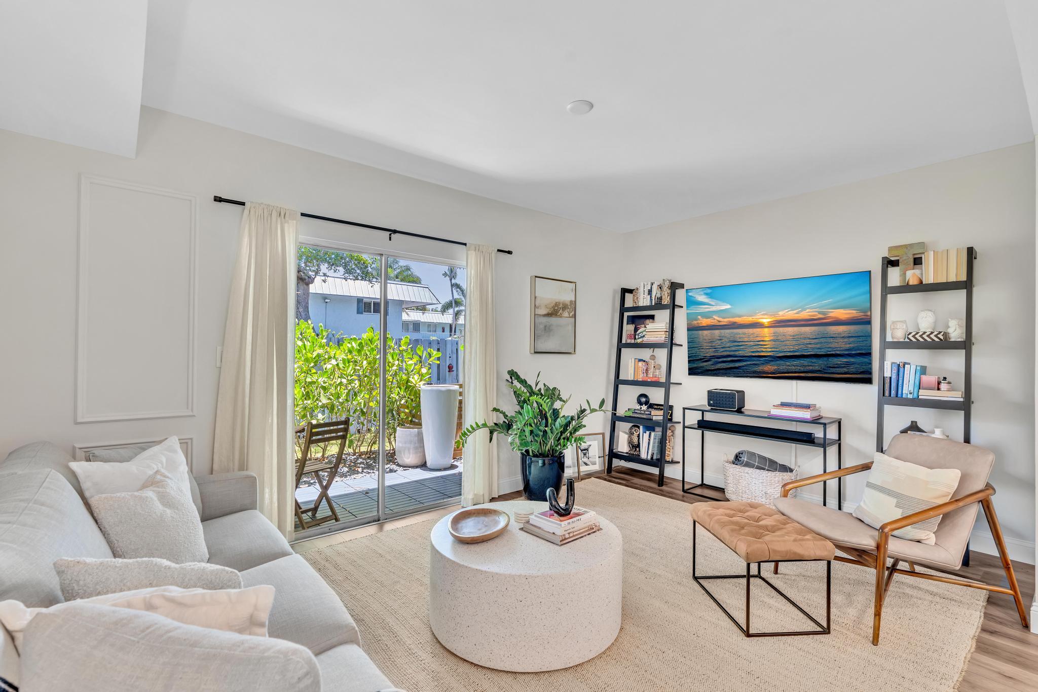 Edgewater - Residential Lease