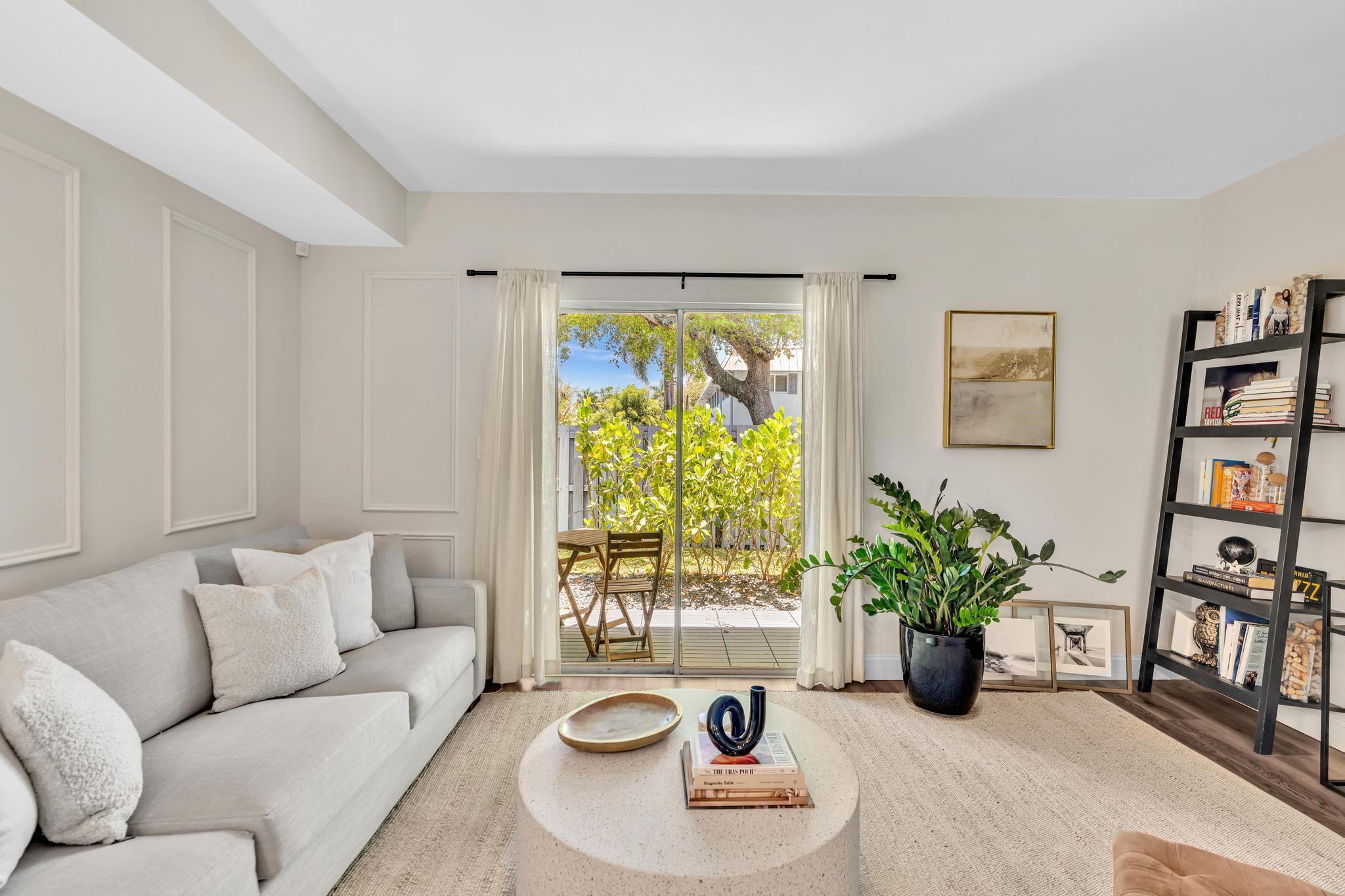 Edgewater - Residential Lease