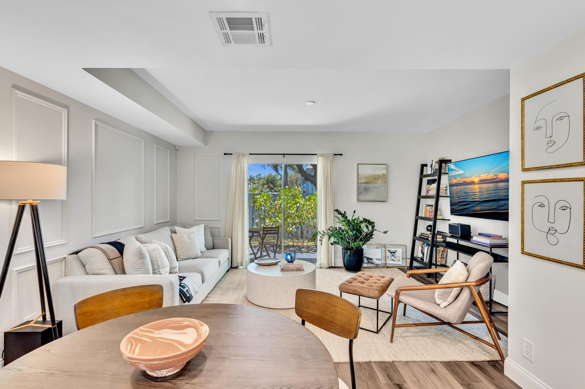 Edgewater - Residential Lease