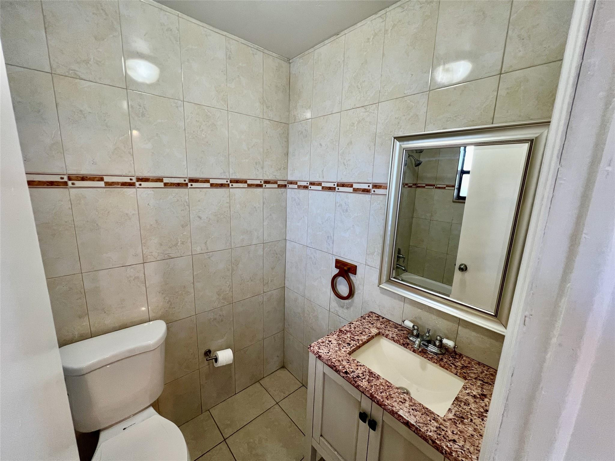 BROOKVIEW CONDO - Residential