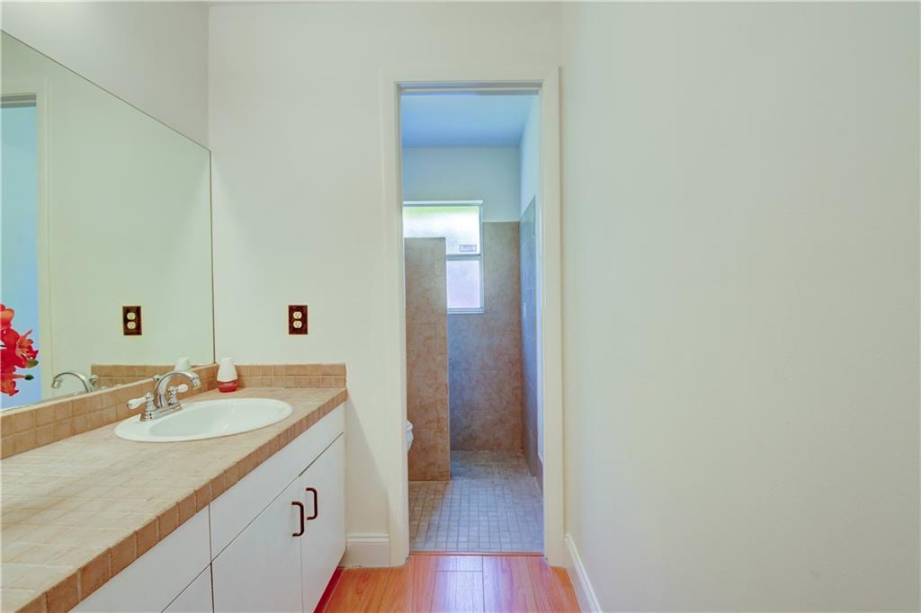 Royal Land Amd 132-20 B - Residential