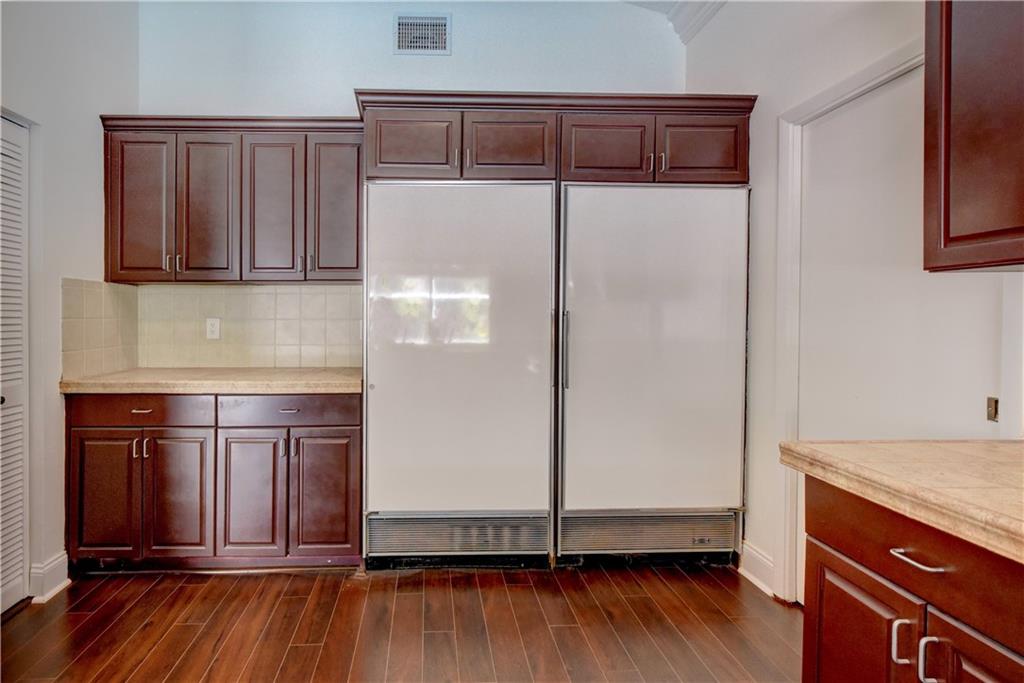 Royal Land Amd 132-20 B - Residential
