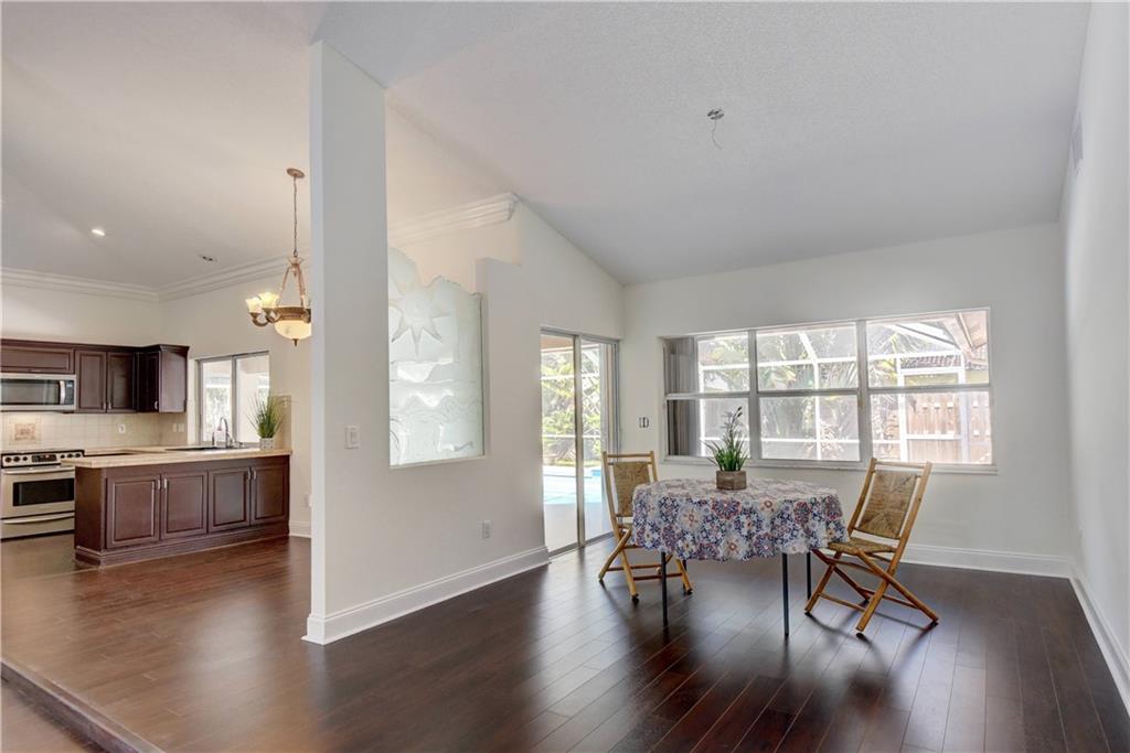 Royal Land Amd 132-20 B - Residential