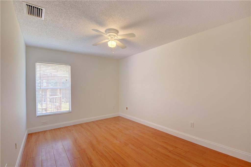 Royal Land Amd 132-20 B - Residential