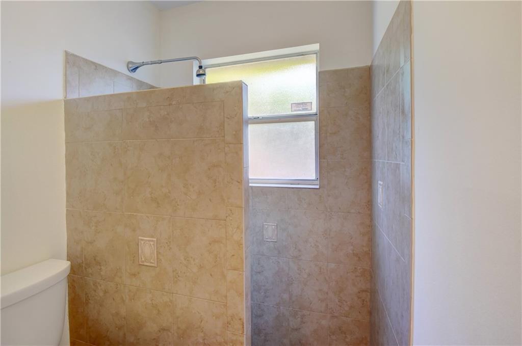 Royal Land Amd 132-20 B - Residential