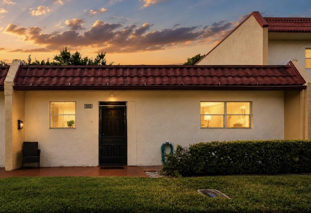 GOLDEN LAKES VILLAGE CONDO 1 THRU 13-A - Residential