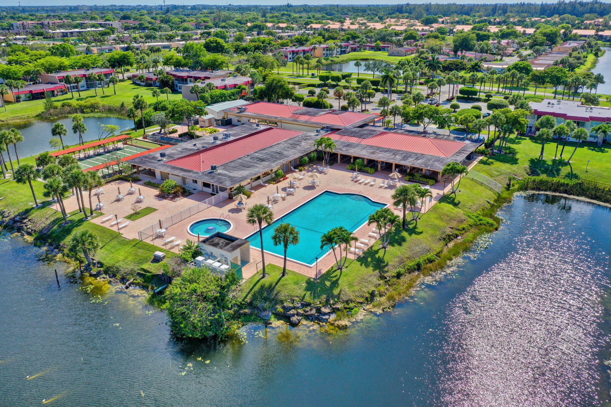 GOLDEN LAKES VILLAGE CONDO 1 THRU 13-A - Residential